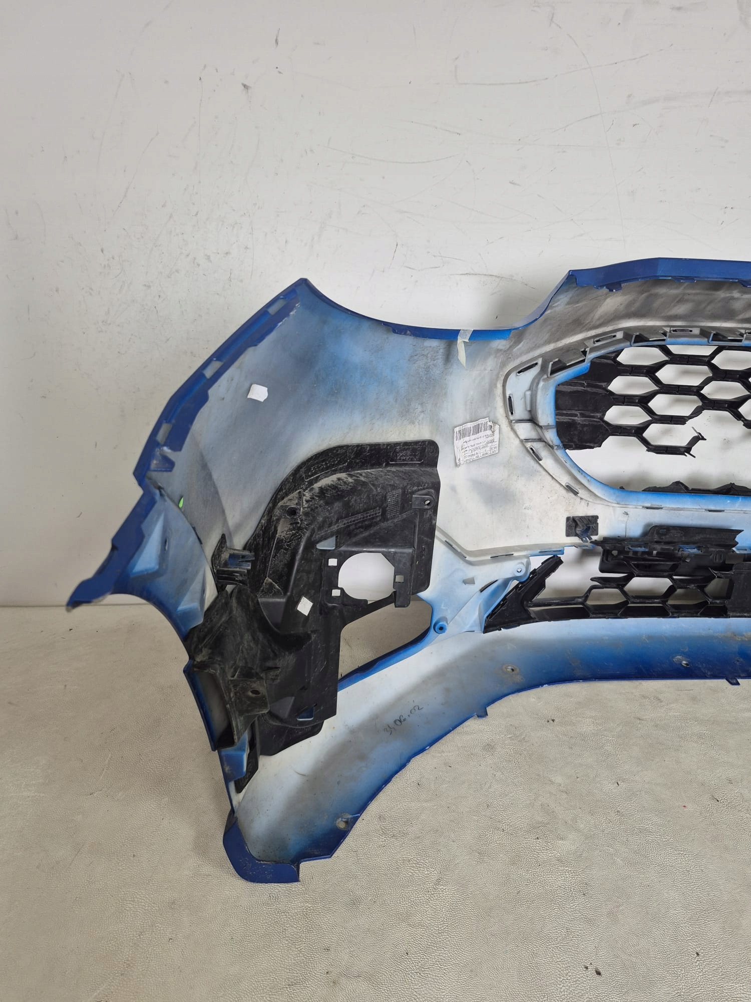 FORD PUMA ST-LINE 19-> branik prednji dio prednji PDC
