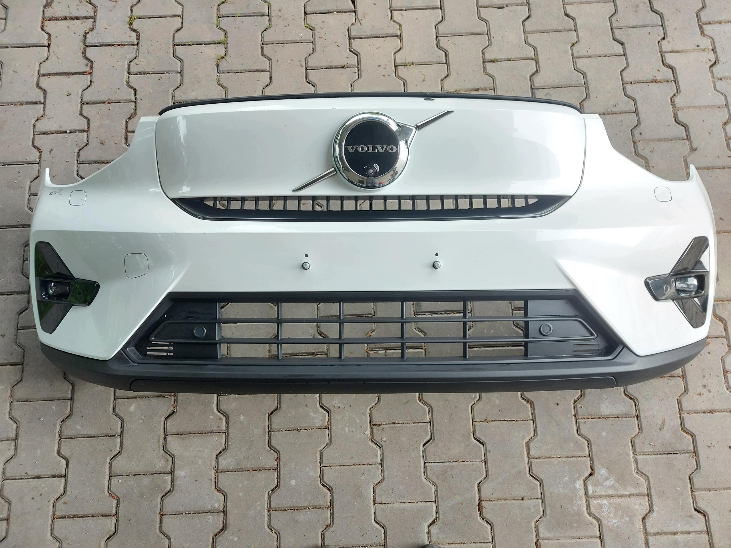 VOLVO XC40 LIFT RECHARGE bumper front complete Radar Kamera PDC bundle