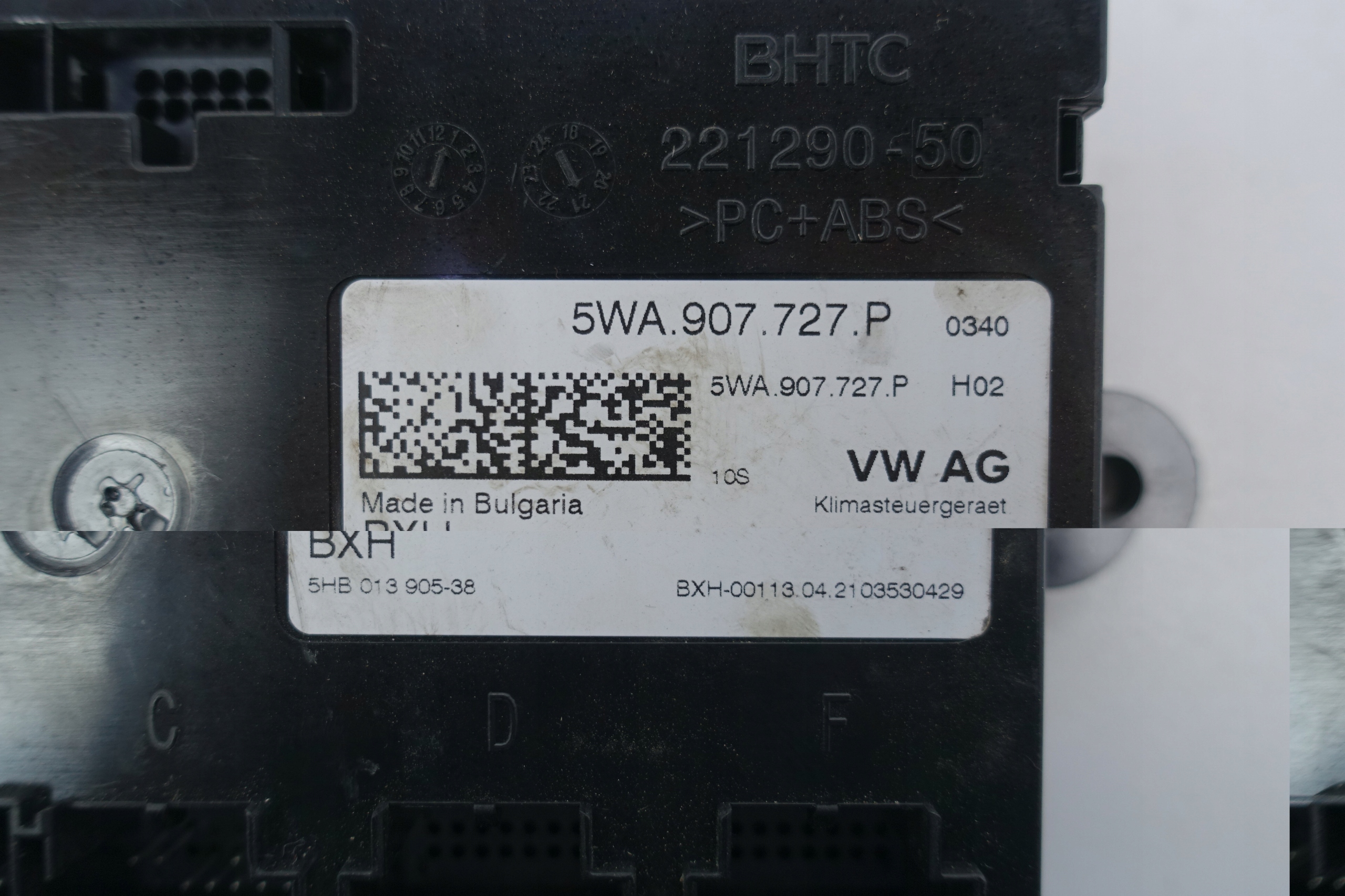 module control unit of the air conditioning VW GOLF VIII