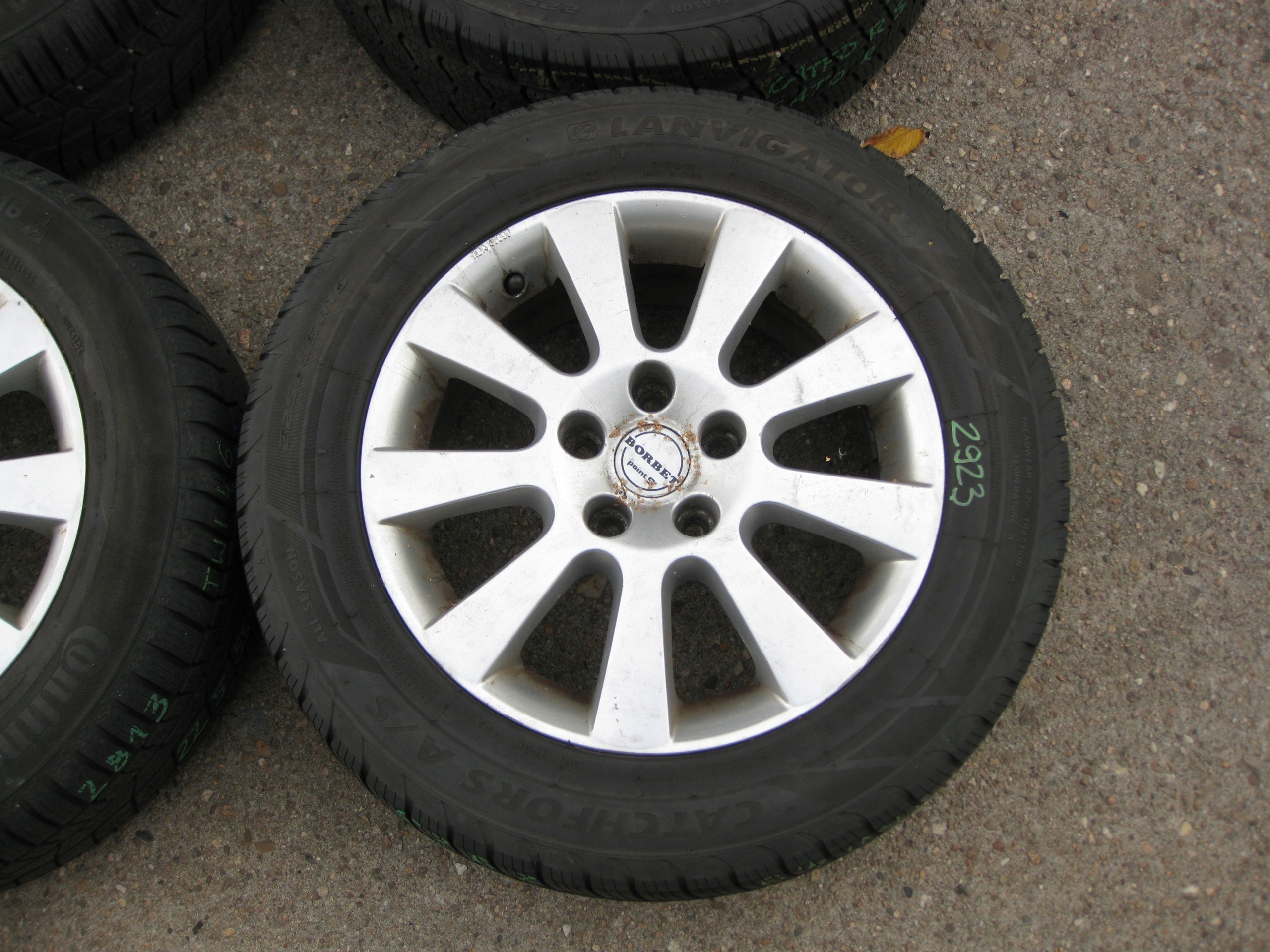 discs BORBET POINTS 16" tyres CONTINENTAL / LANVIGATOR 225/55R16 KOMPLET