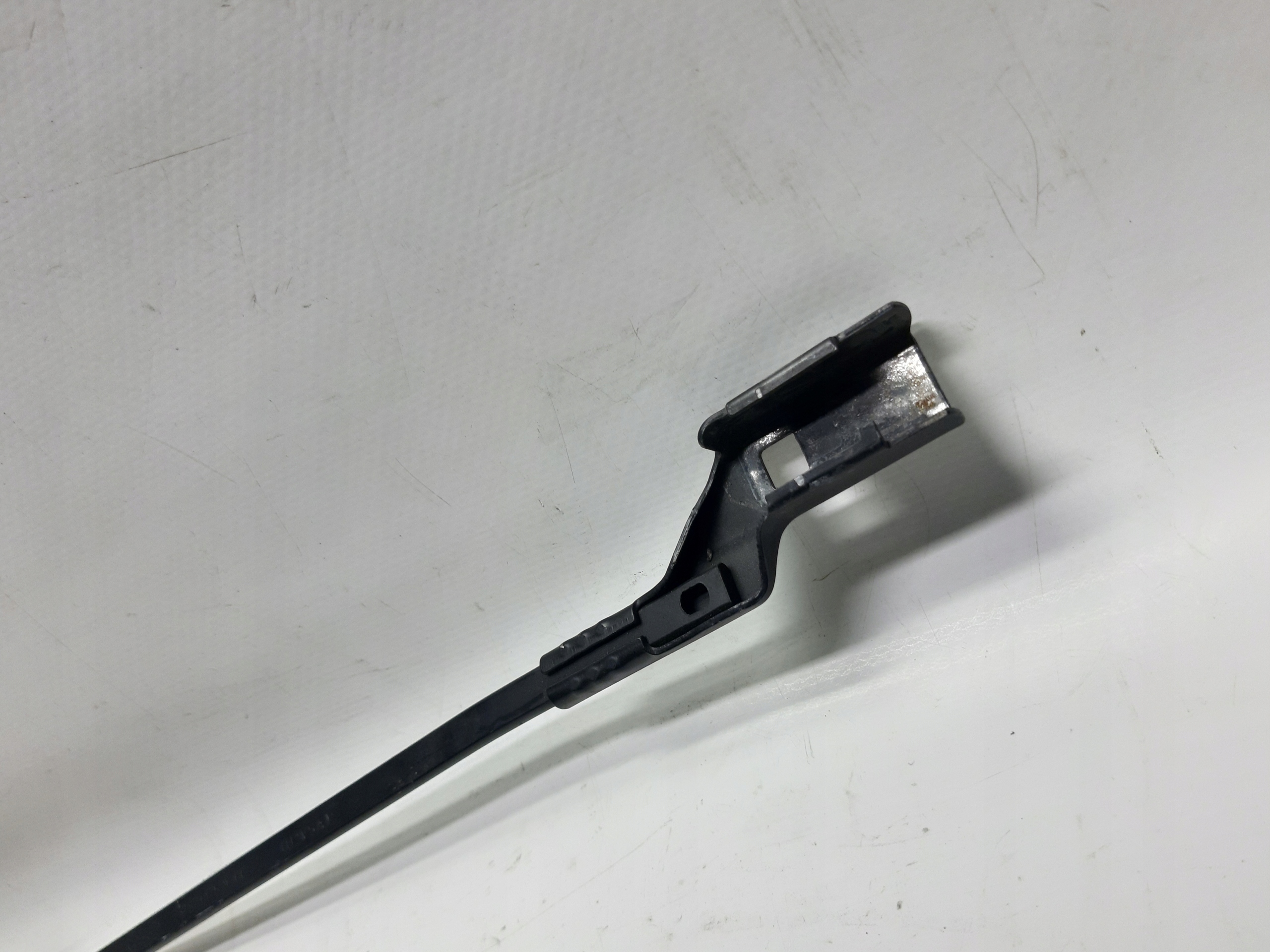 wiper arm right FORD MONDEO MK4 IV