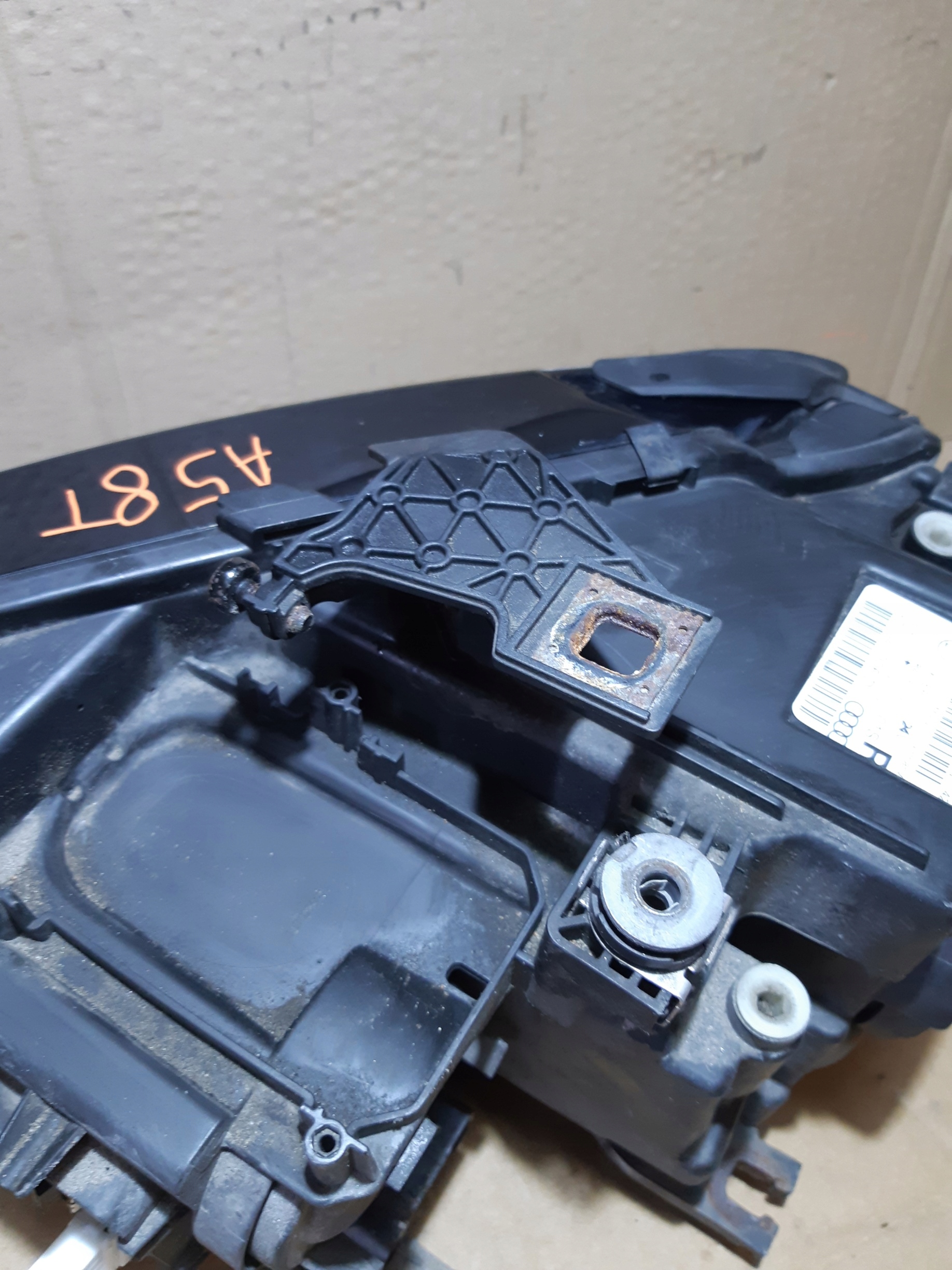 AUDI A5 8T LIFT light BI XENON right front front 8T0941006D