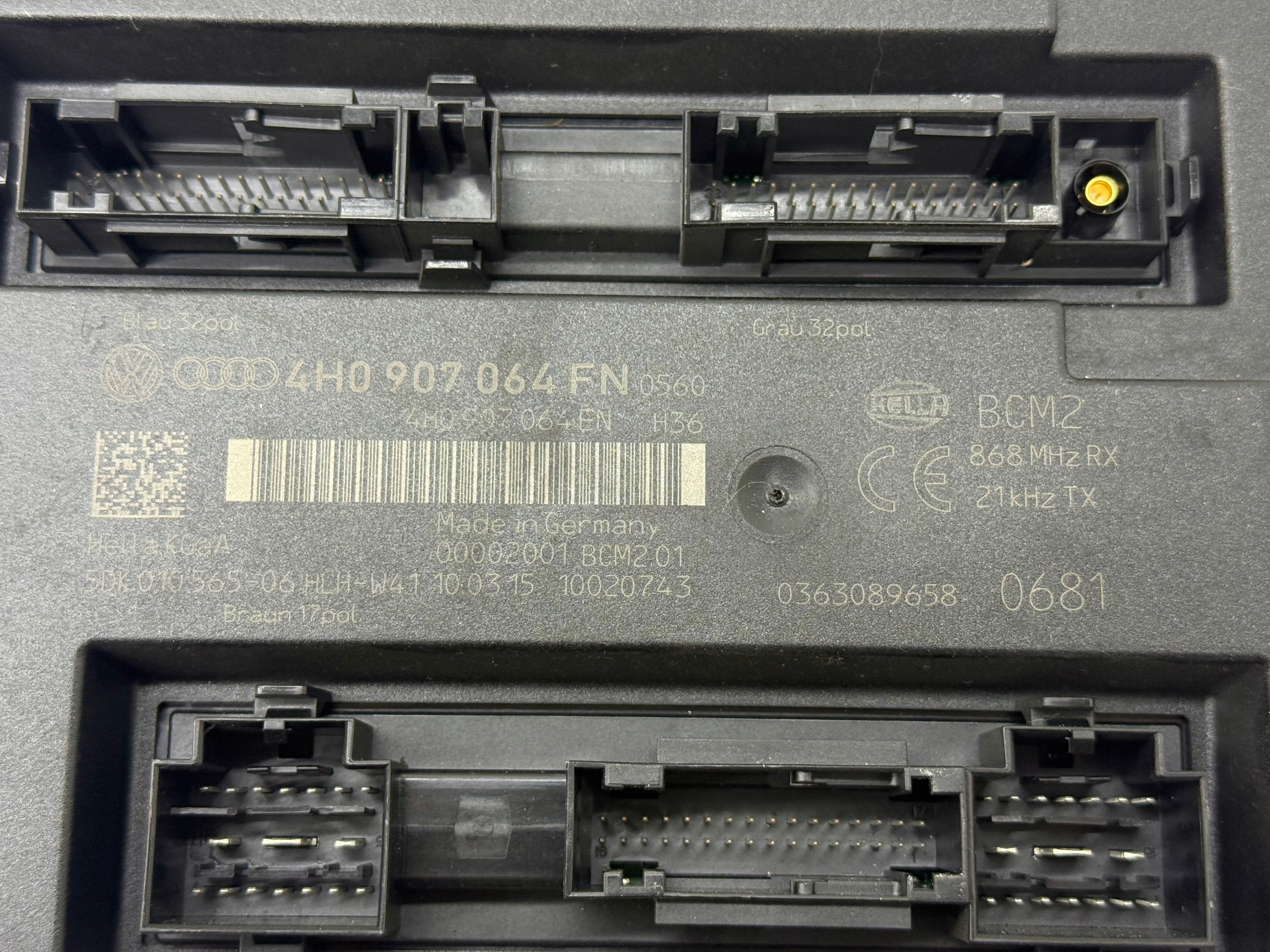 AUDI A7 A6 C7 module control unit komfortu BCM 2 868MHz LEGALNY!
