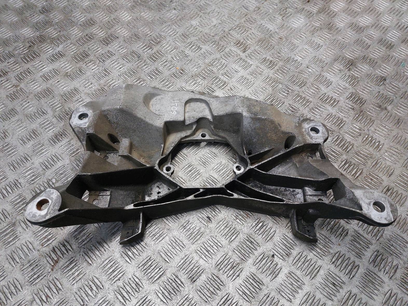 Getriebehalter getriebe AUDI Q5 8R 8K0399263AH