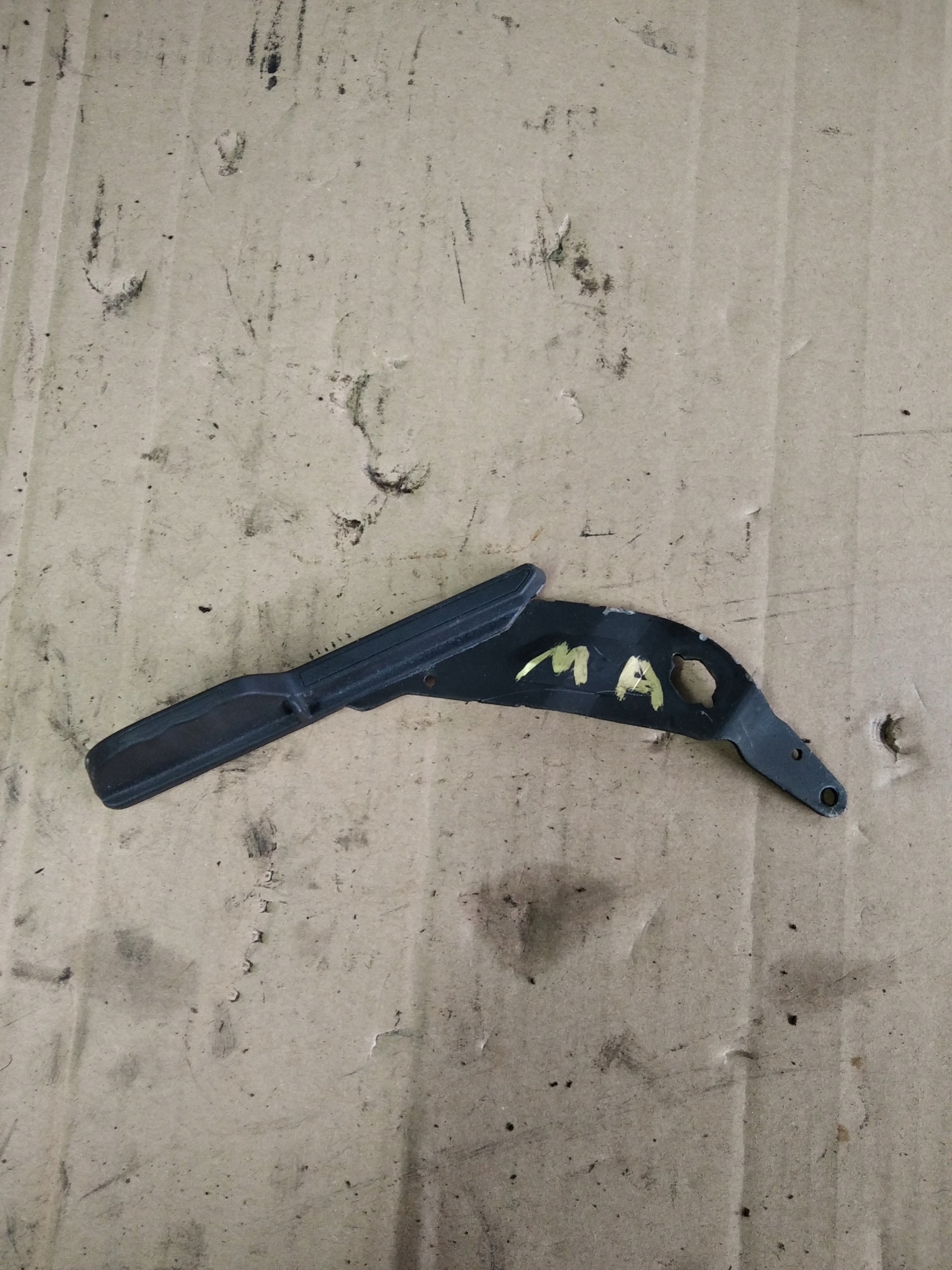 OPEL MERIVA A handle seat left rear part 93320685
