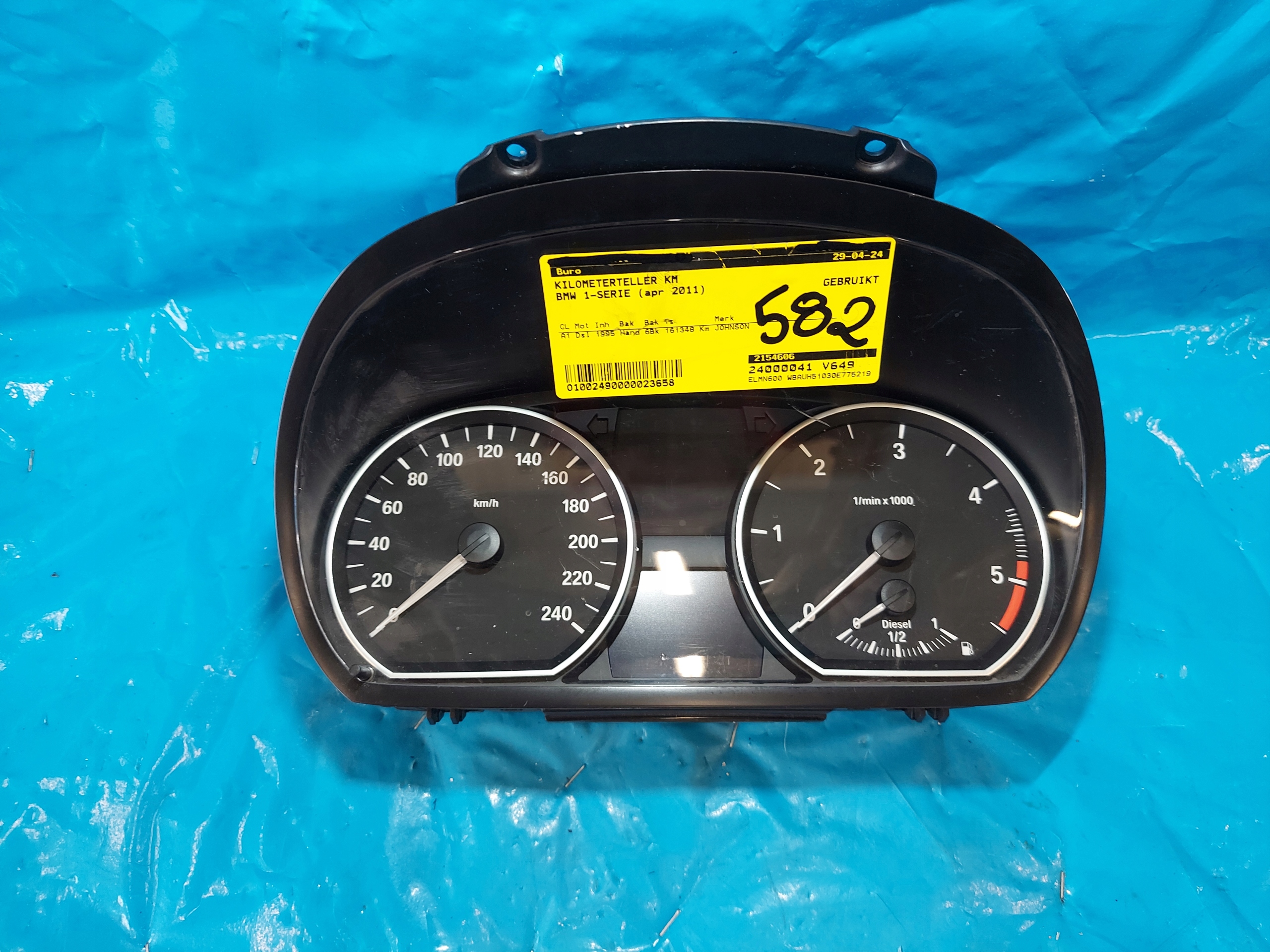 dials clock BMW 1 2011 R 2.0 TD 924233201