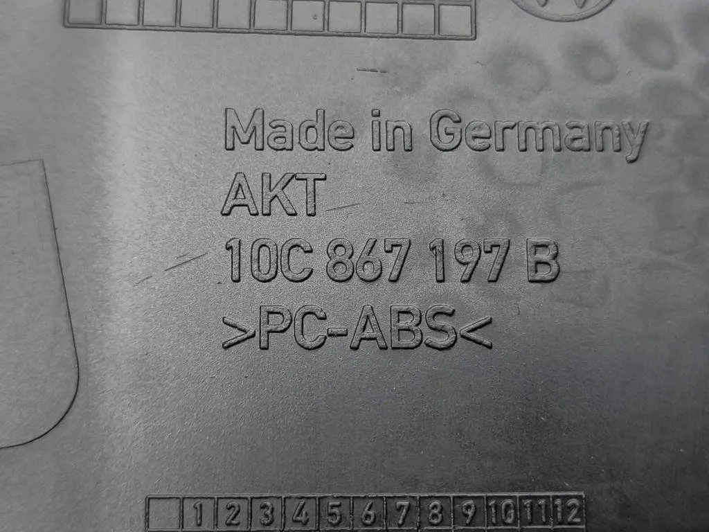 молдинг декоративная передних левых Двери vw id.3 (E11) 10C867197B