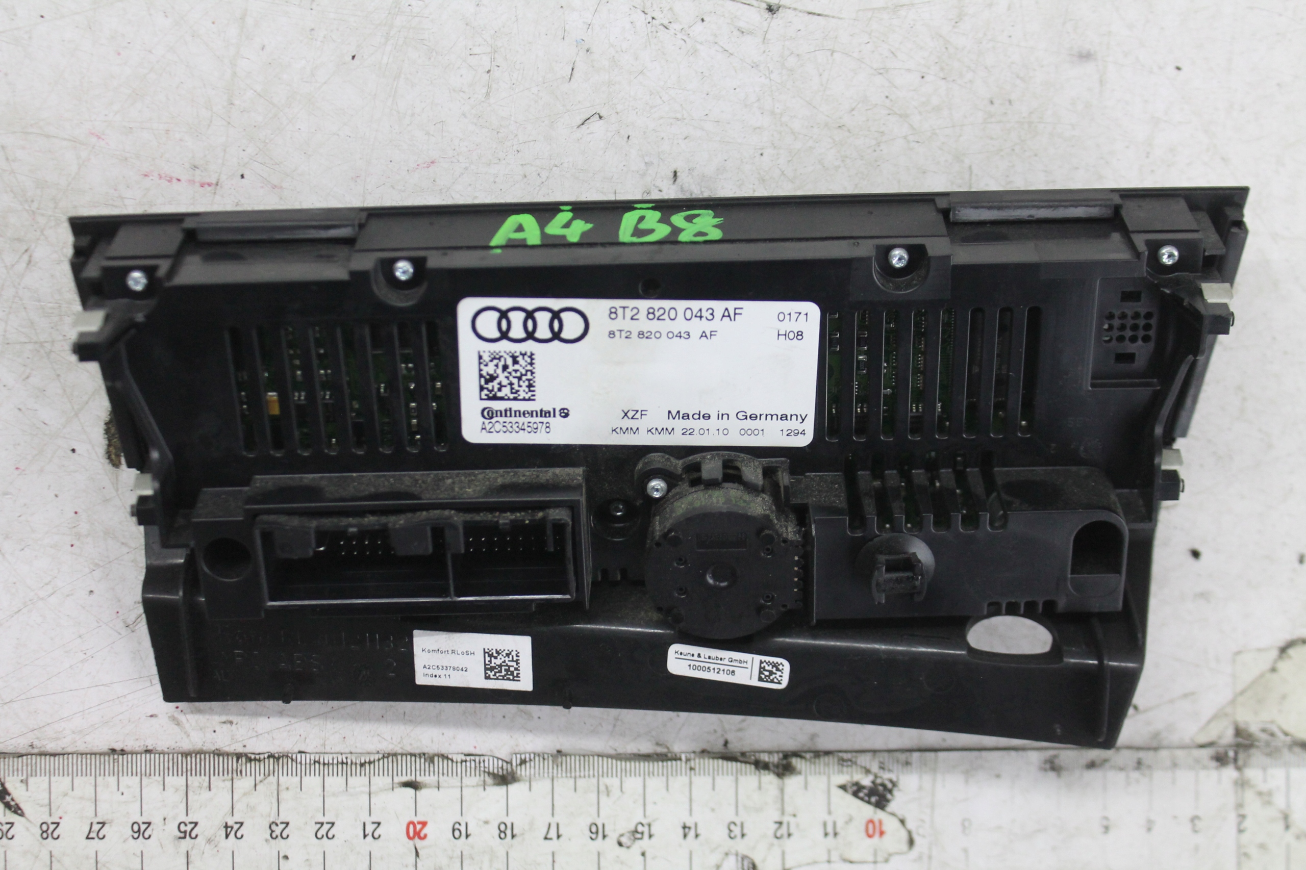 Unite commande clima 8T2820043AF AUDI A4 B8 07-12 UK