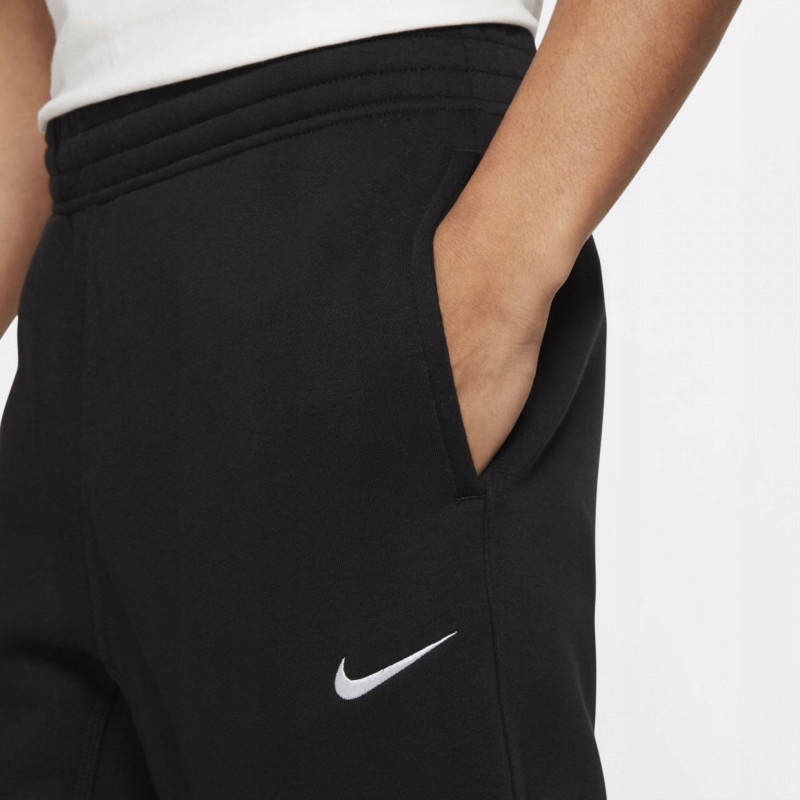NIKE MĘSKIE SPODNIE DRESOWE FLEECE SWOOSH BASIC XL Model MĘSKIE JOGGERY SPODNIE DRESOWE SPORTOWE