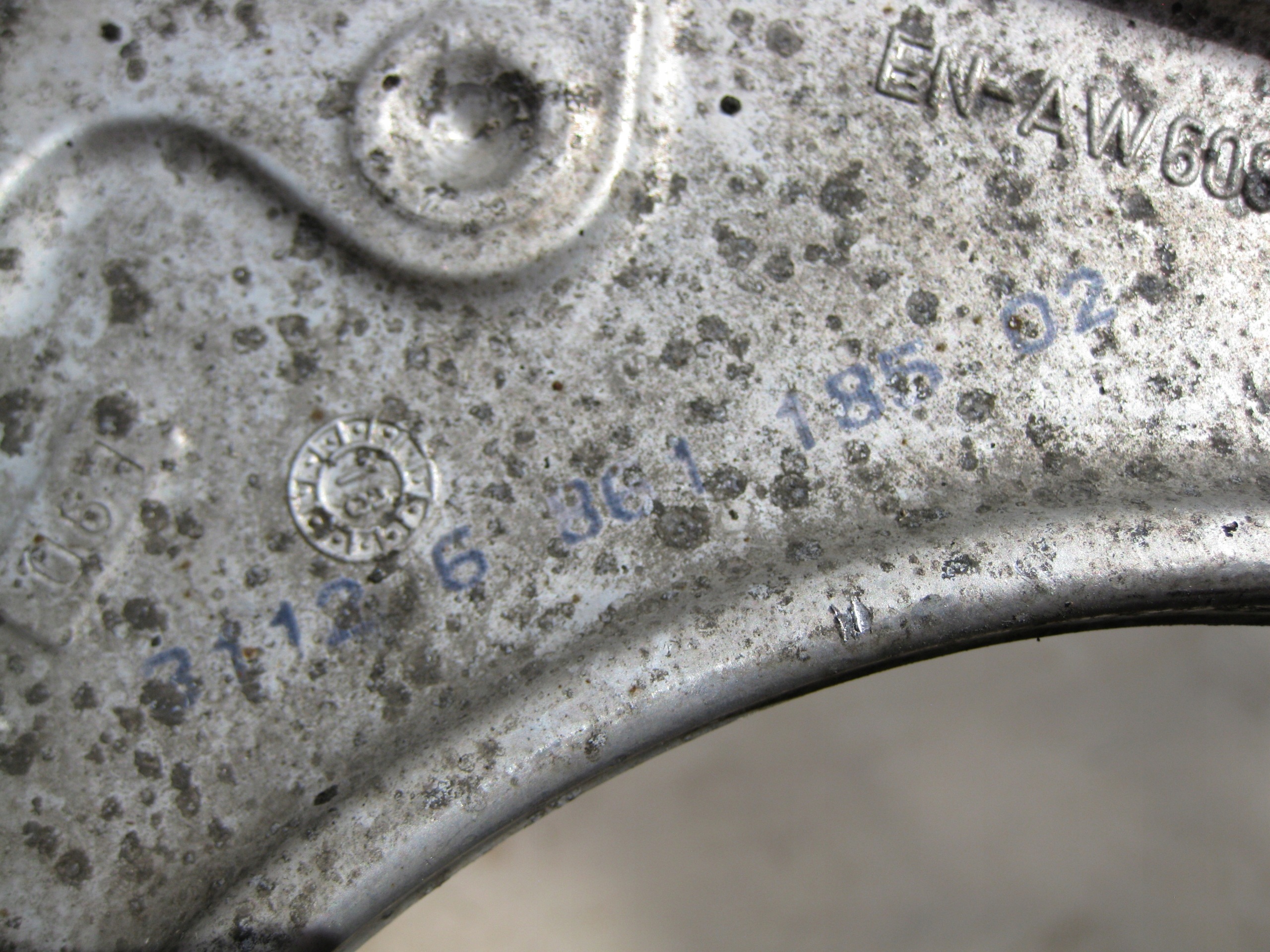 BMW 5 G30 3.0D 19R arm front upper right