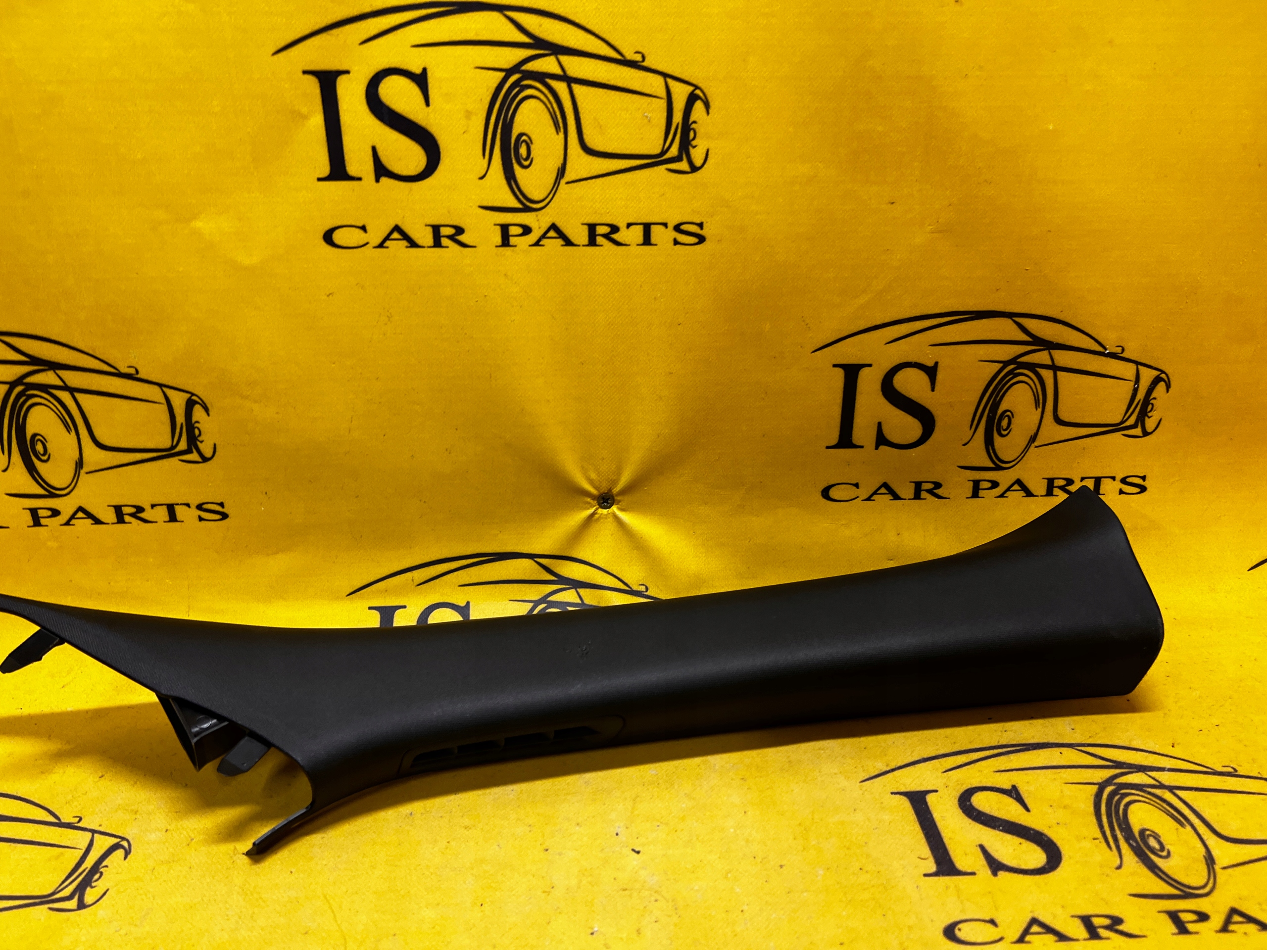 Lv4b-s03512-AG - ПРАВАЯ ПЕРЕДНЯЯ КРЫШКА ЦЕНТРАЛЬНОЙ СТОЙКИ FORD KUGA MK3