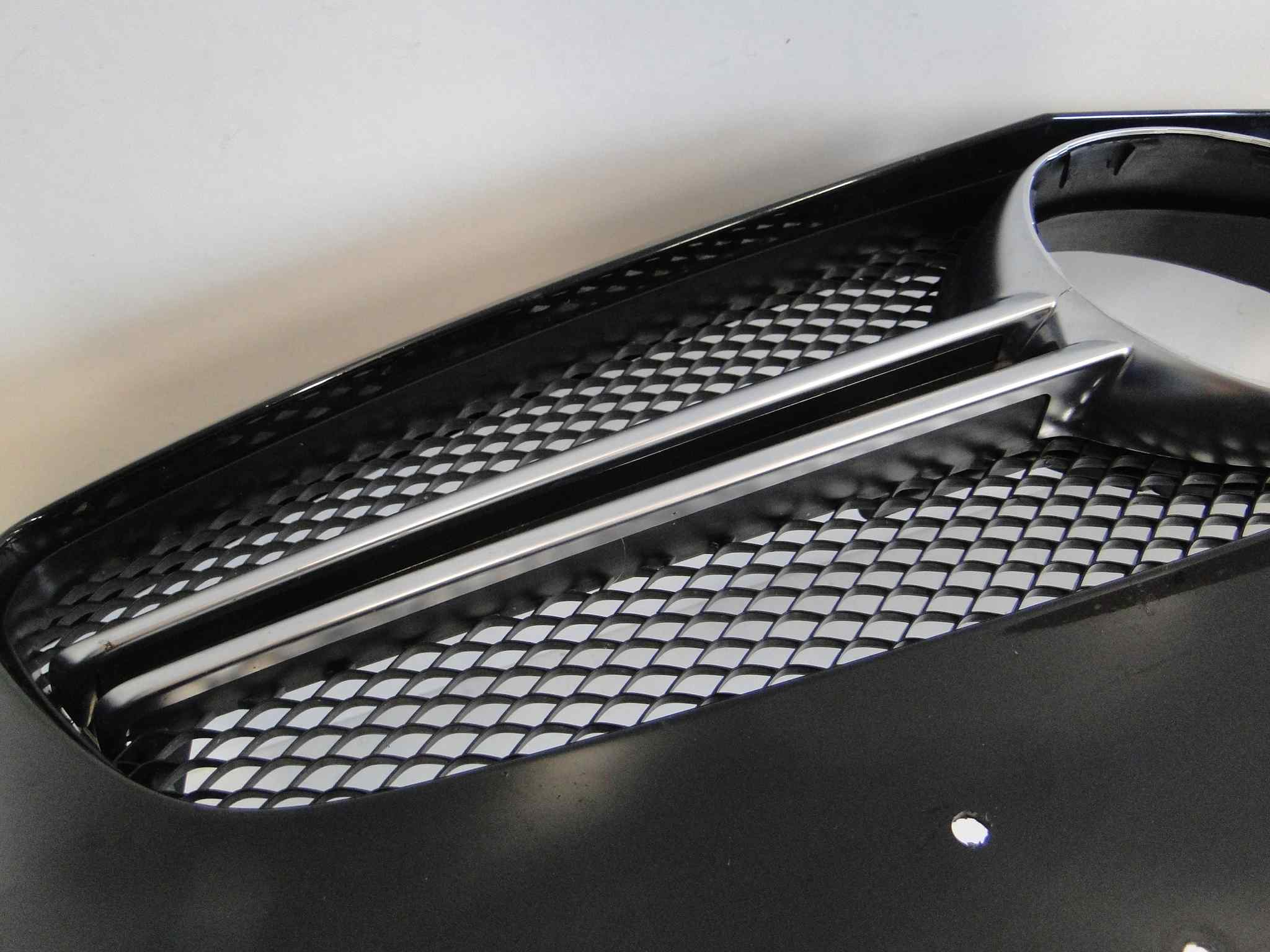 MERCEDES A KLASA W176 176 GRILL ATRAPA 45 AMG Typ samochodu Samochody osobowe