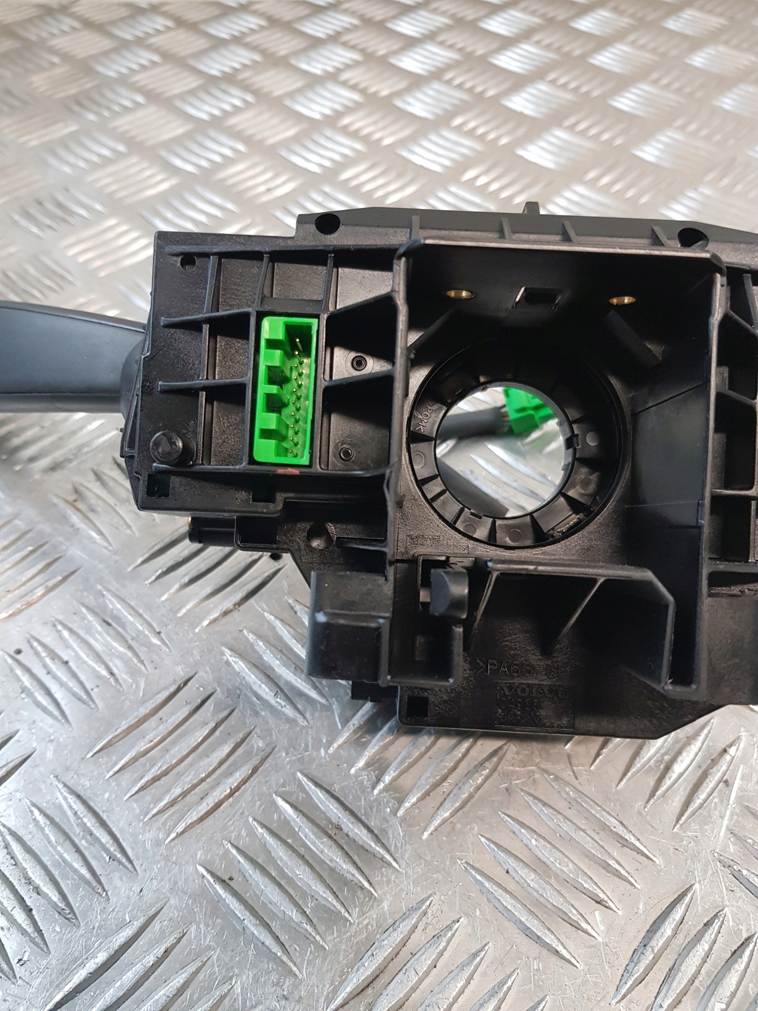 steering wheel levers and controls ring P30710344 VOLVO V50 and 04R