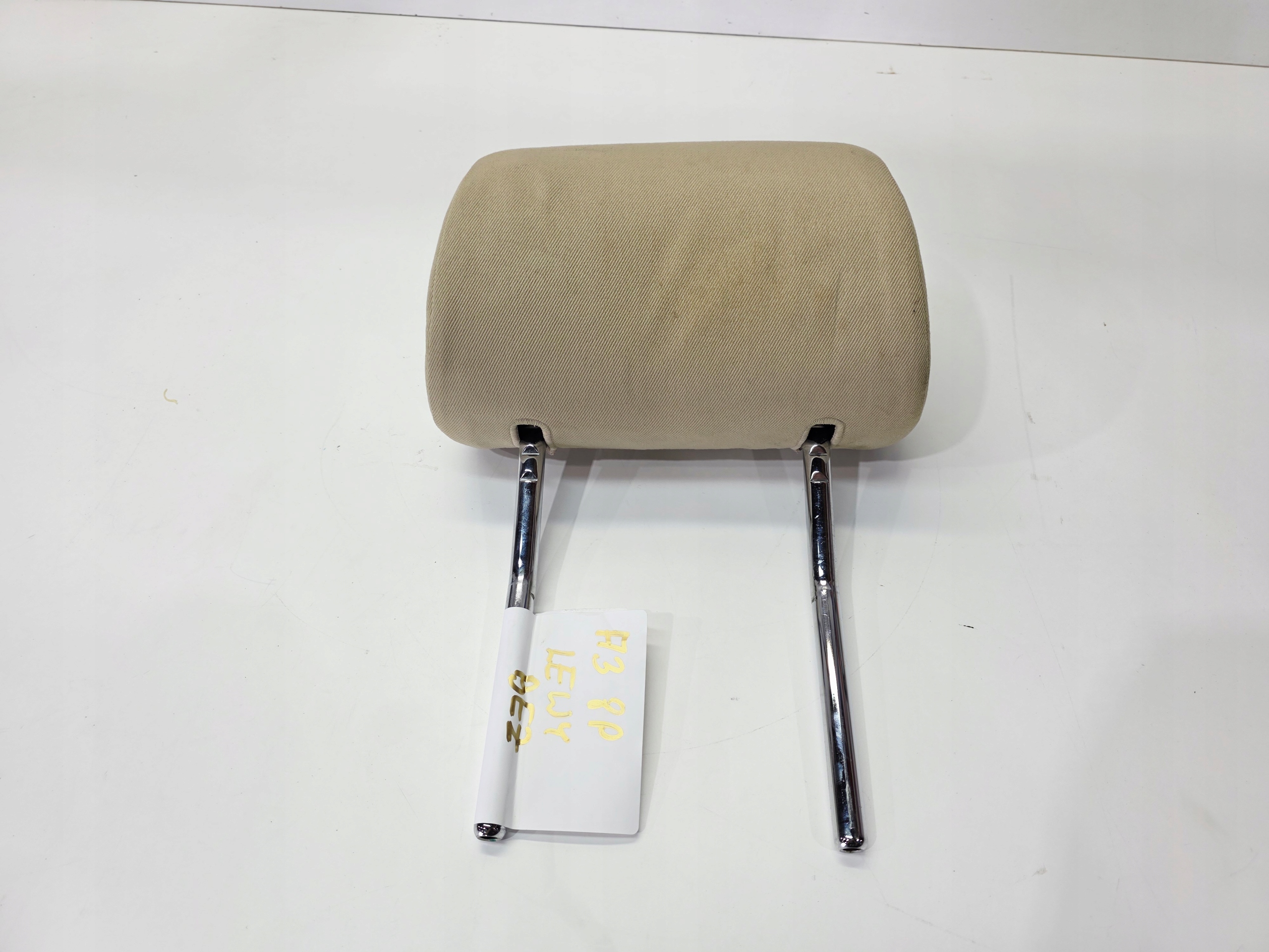 rest seat left front AUDI A3 8P without adjustable