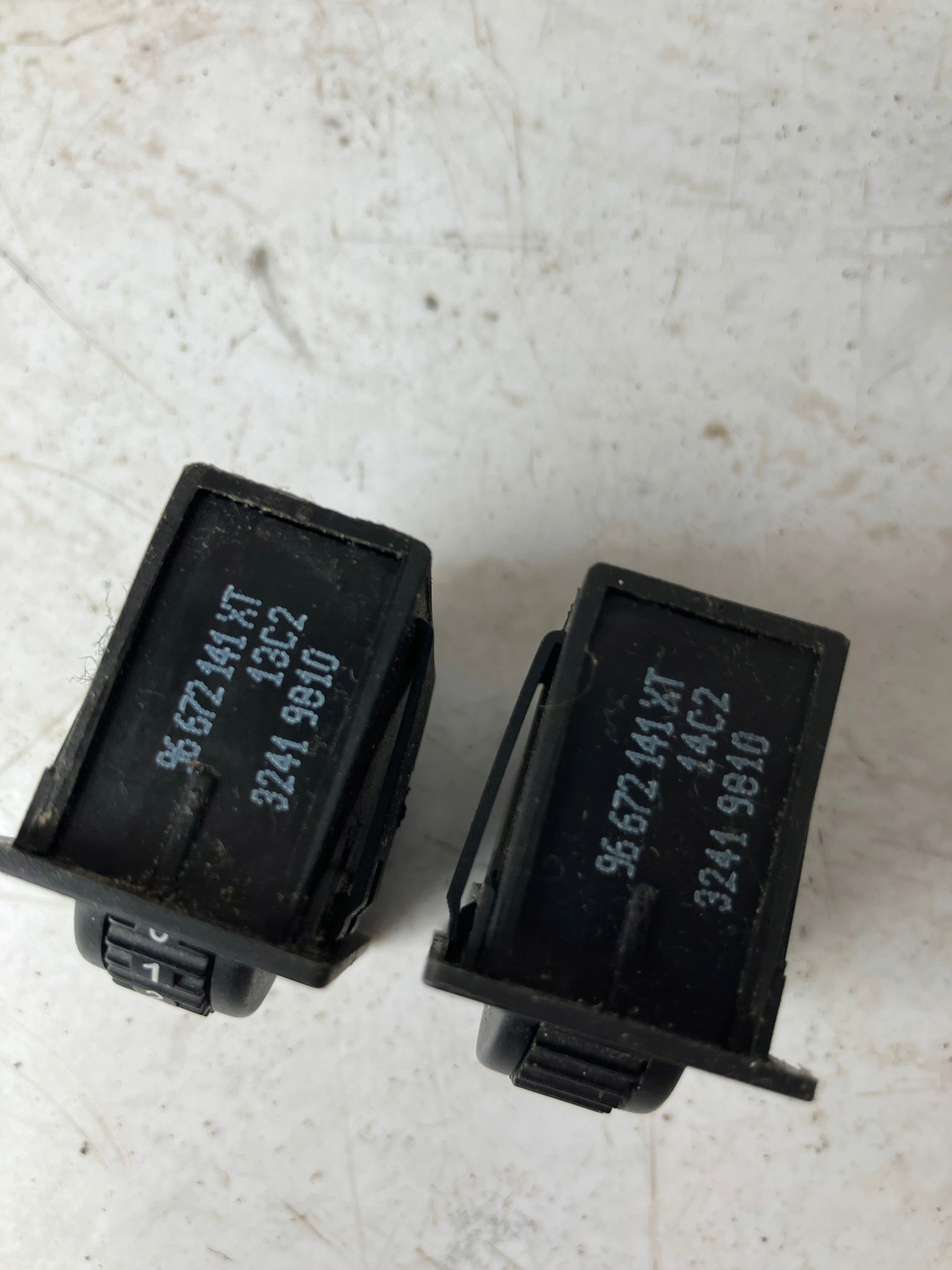 Schalter GRZANIA SITZ CITROEN DS5 96672141XT