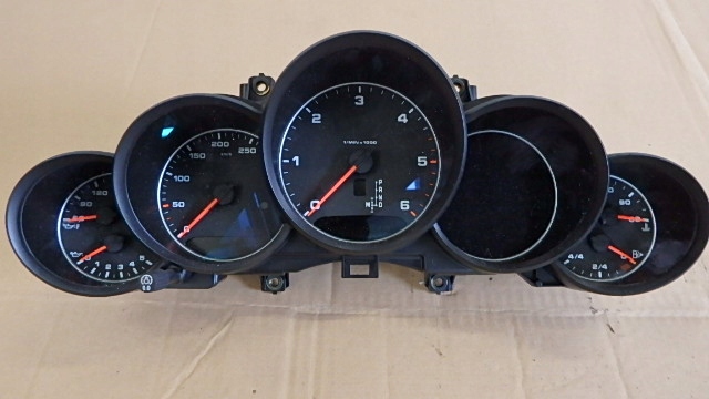 спидометр PORSCHE oe 7P5920954AB