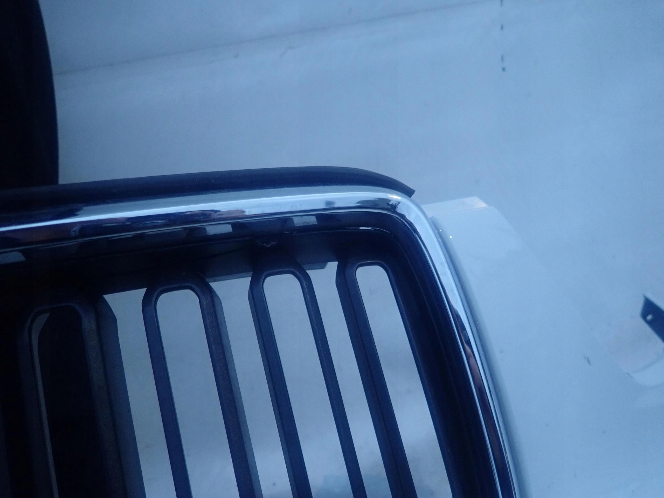 VOLVO XC40 17-> bumper front PDC