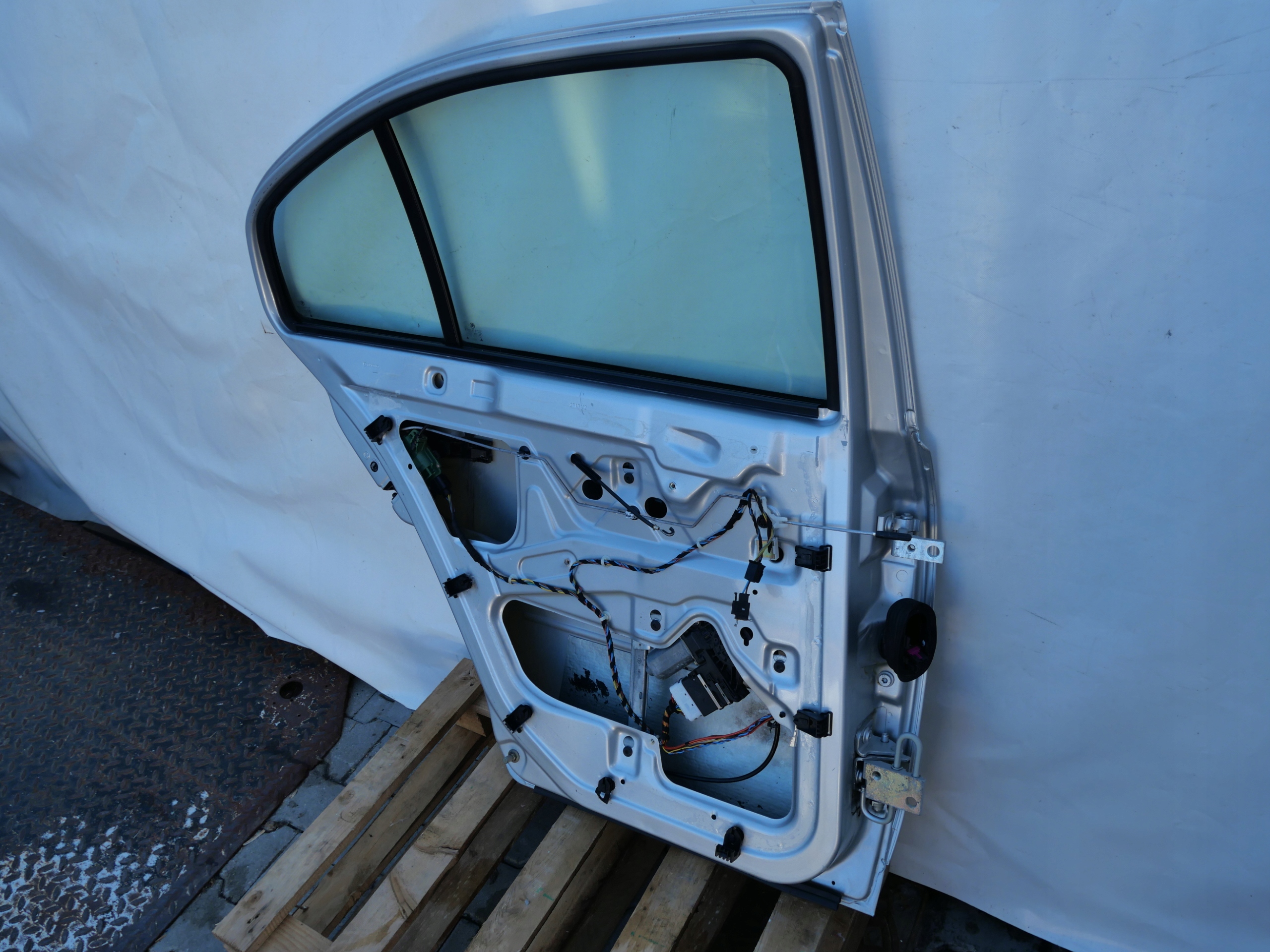 door left rear part SKODA OCTAVIA and