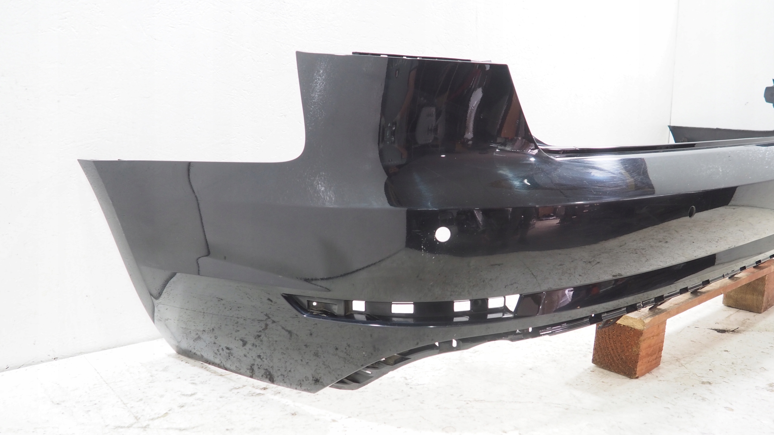 Audi A4 B9 sedan bumper rear part rear 8W5807511F