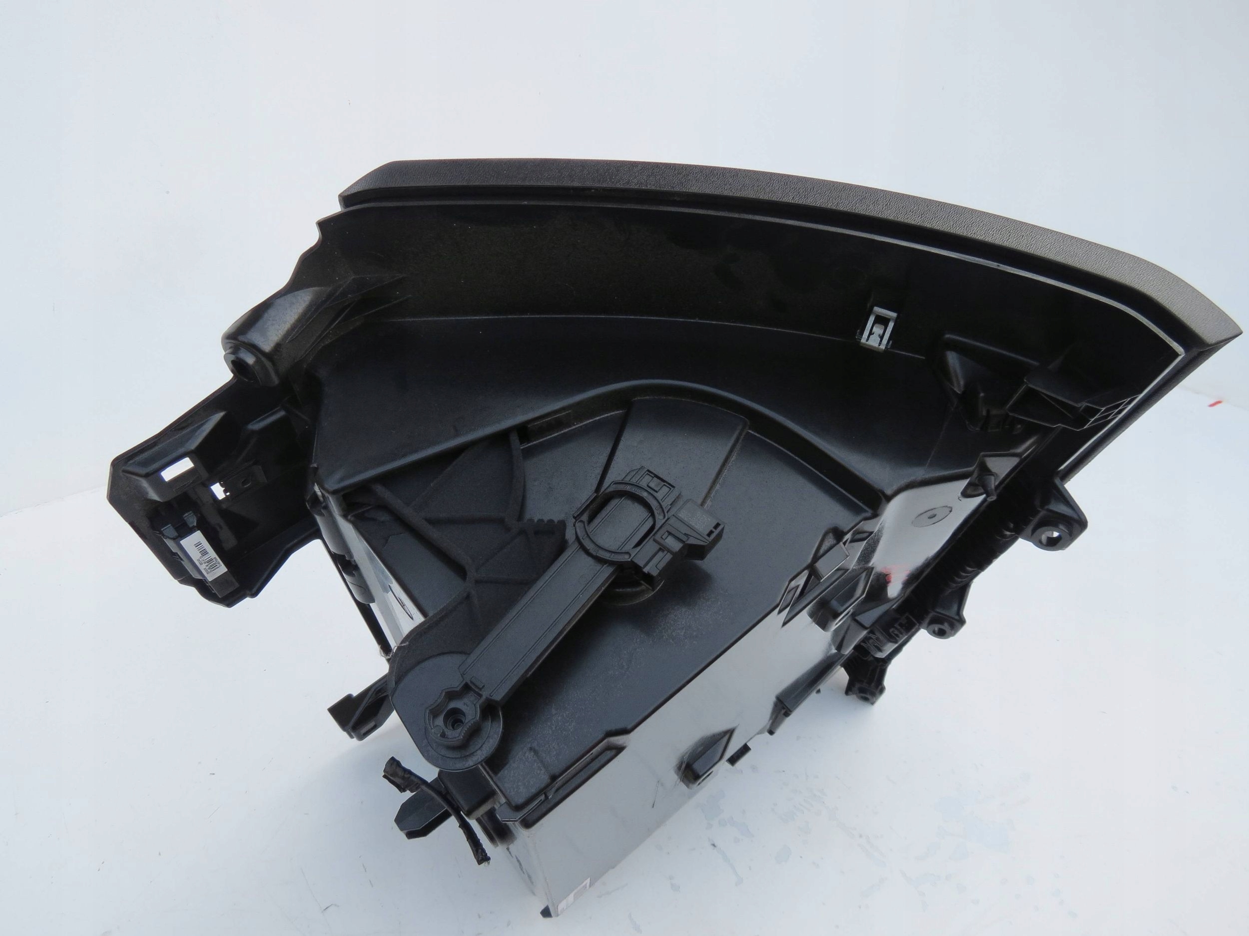 бардачок пассажира volvo S90 2.0 V90 31417445