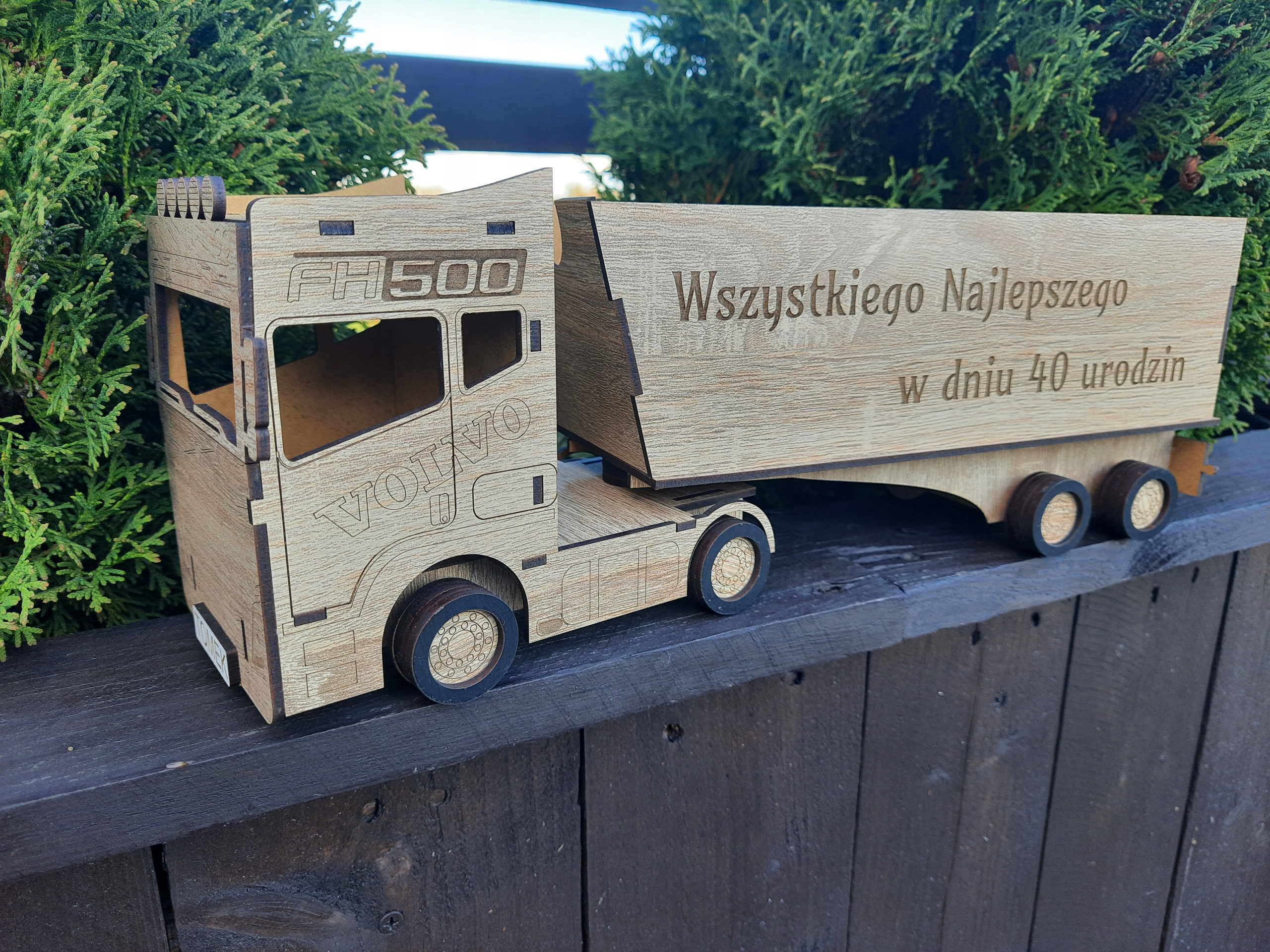 TIR prezent wodowoz opakowanie kierowca halogeny Rodzaj gadżetu opakowanie na alkohol