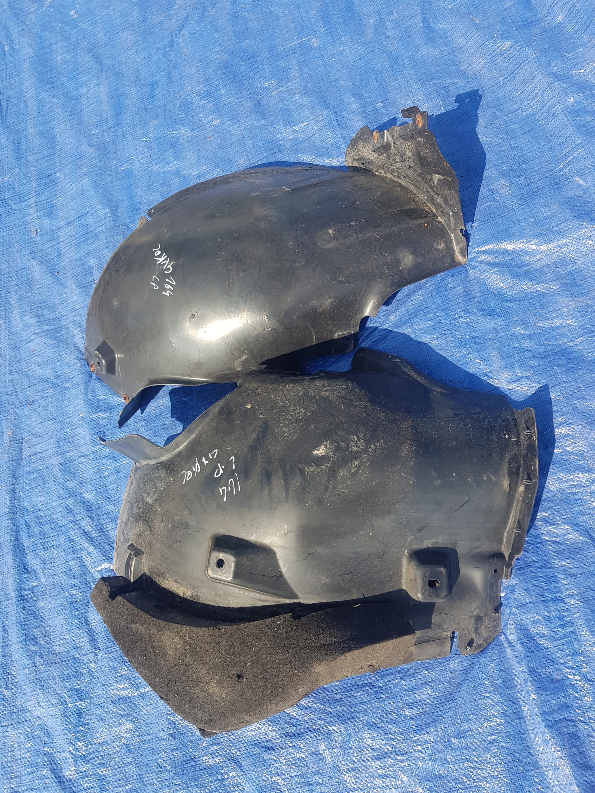 mudguard left front MERCEDES ML W164 1648840922 1648840122