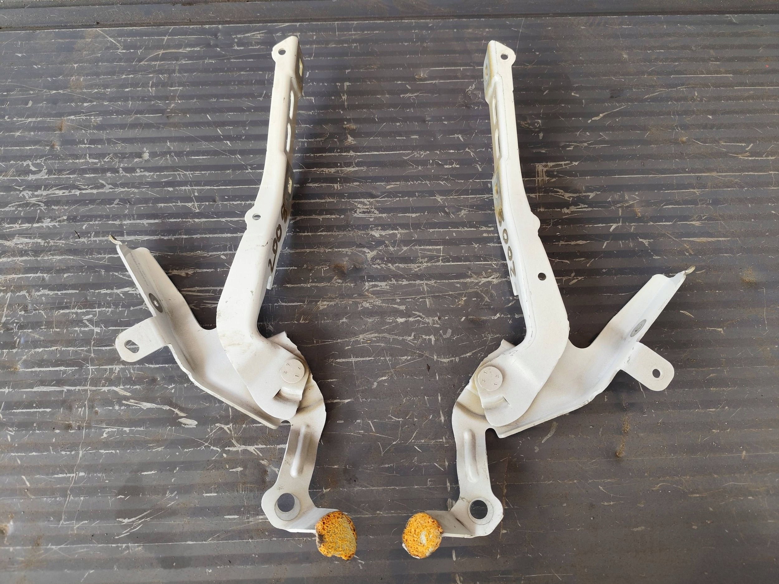 PEUGEOT 2008 II hinge bonnet hinges KOMPLET