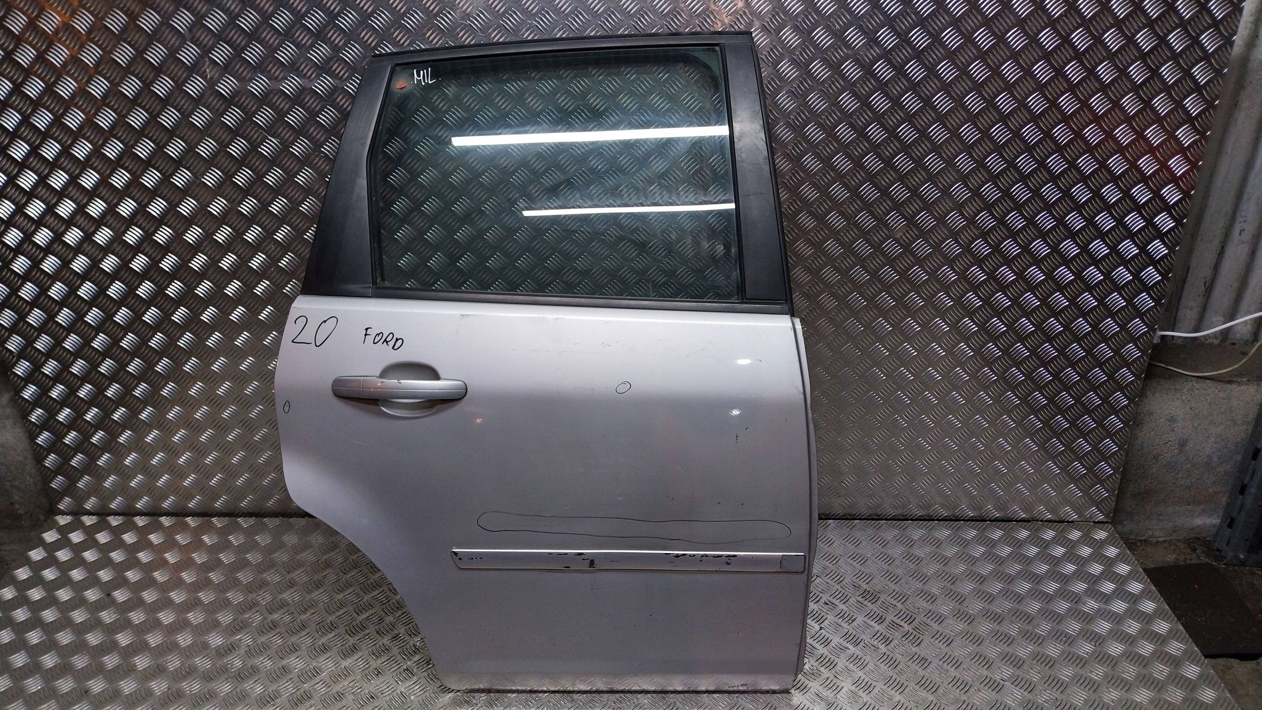 door rear part right FORD C-MAX M1 03
