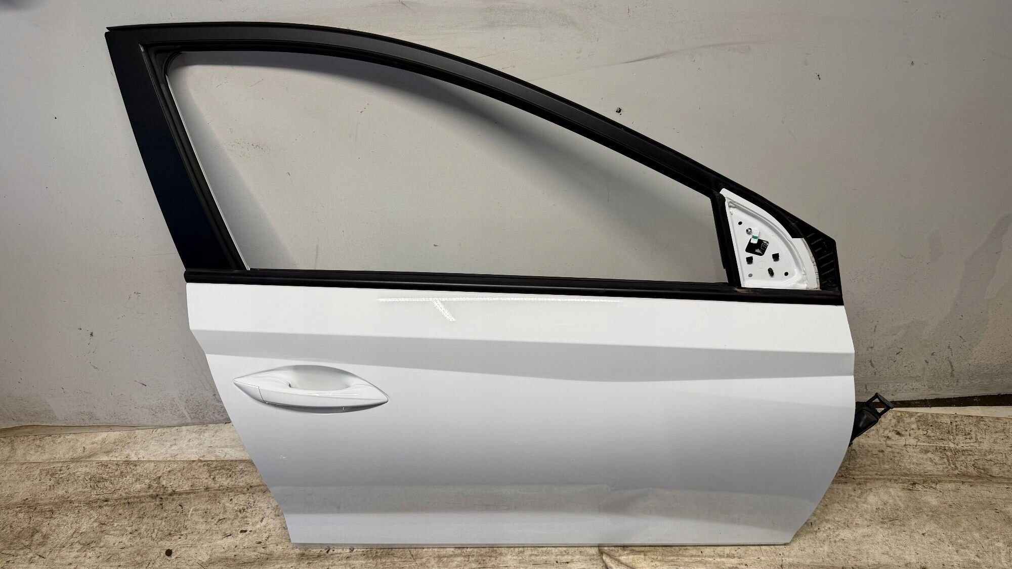 HYUNDAI I20 III door right right front front colour SAW 21-25