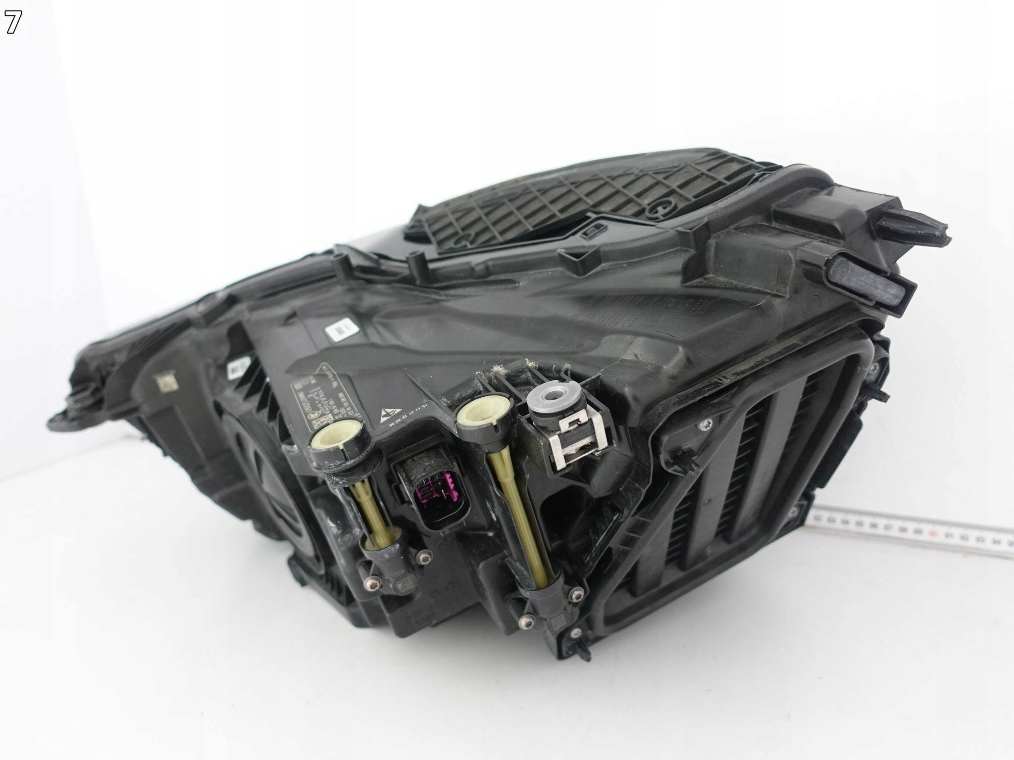 AUDI RSQ3 Q3 RS II F3 83A 19- MATRIX FULL LED light right front CIEMNA 036C