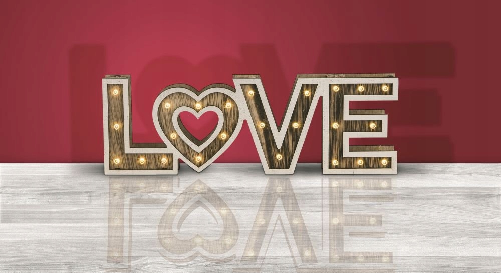 Dekoracyjny podświetlany napis LOVE na stolik Klasa efektywności energetycznej E