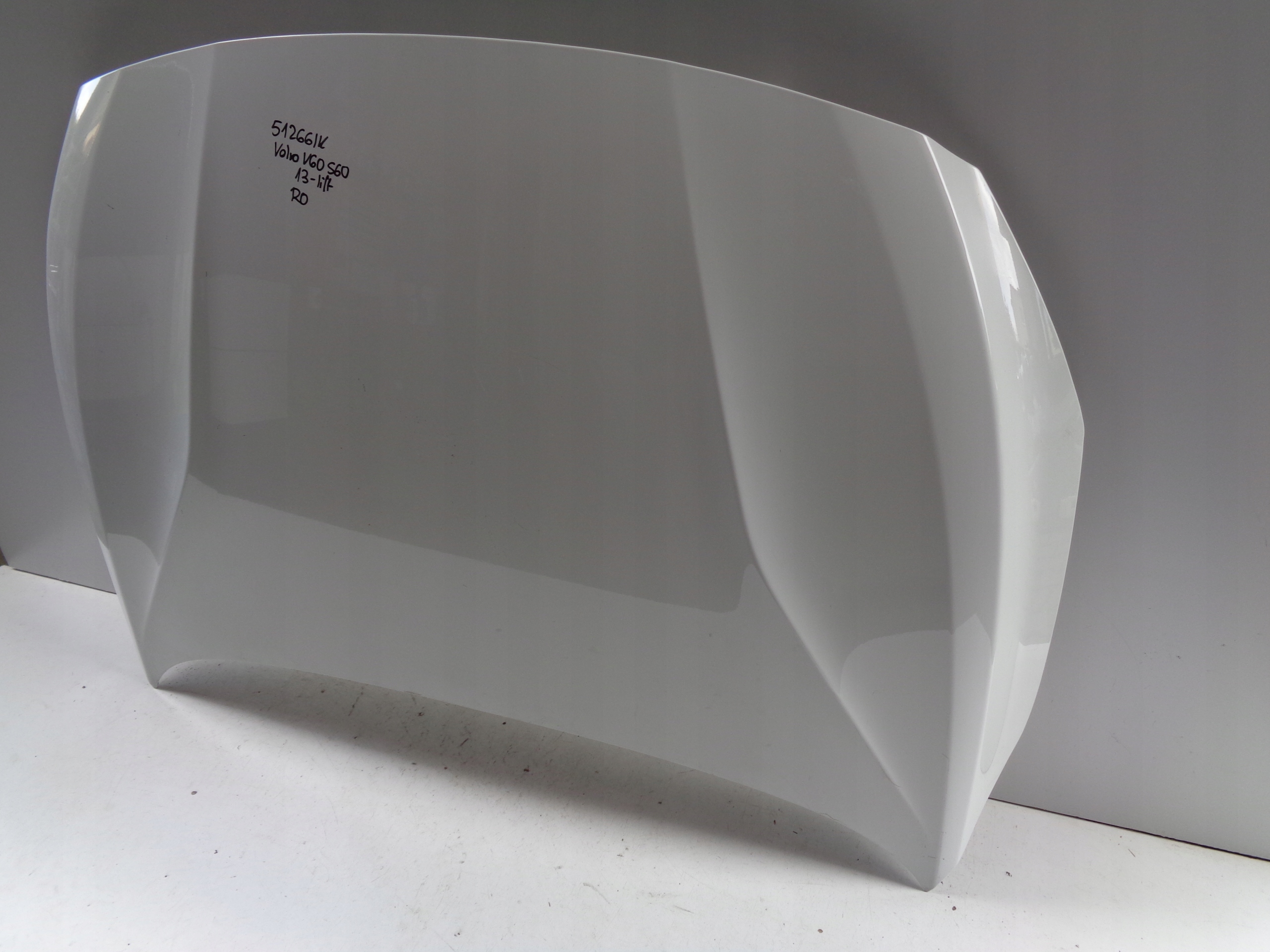 Capot VOLVO V60 S60 13- LIFT NR 51266