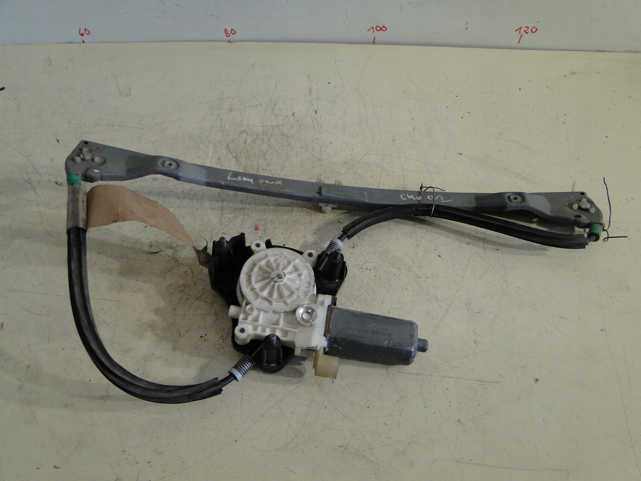 window regulator right front BMW E87