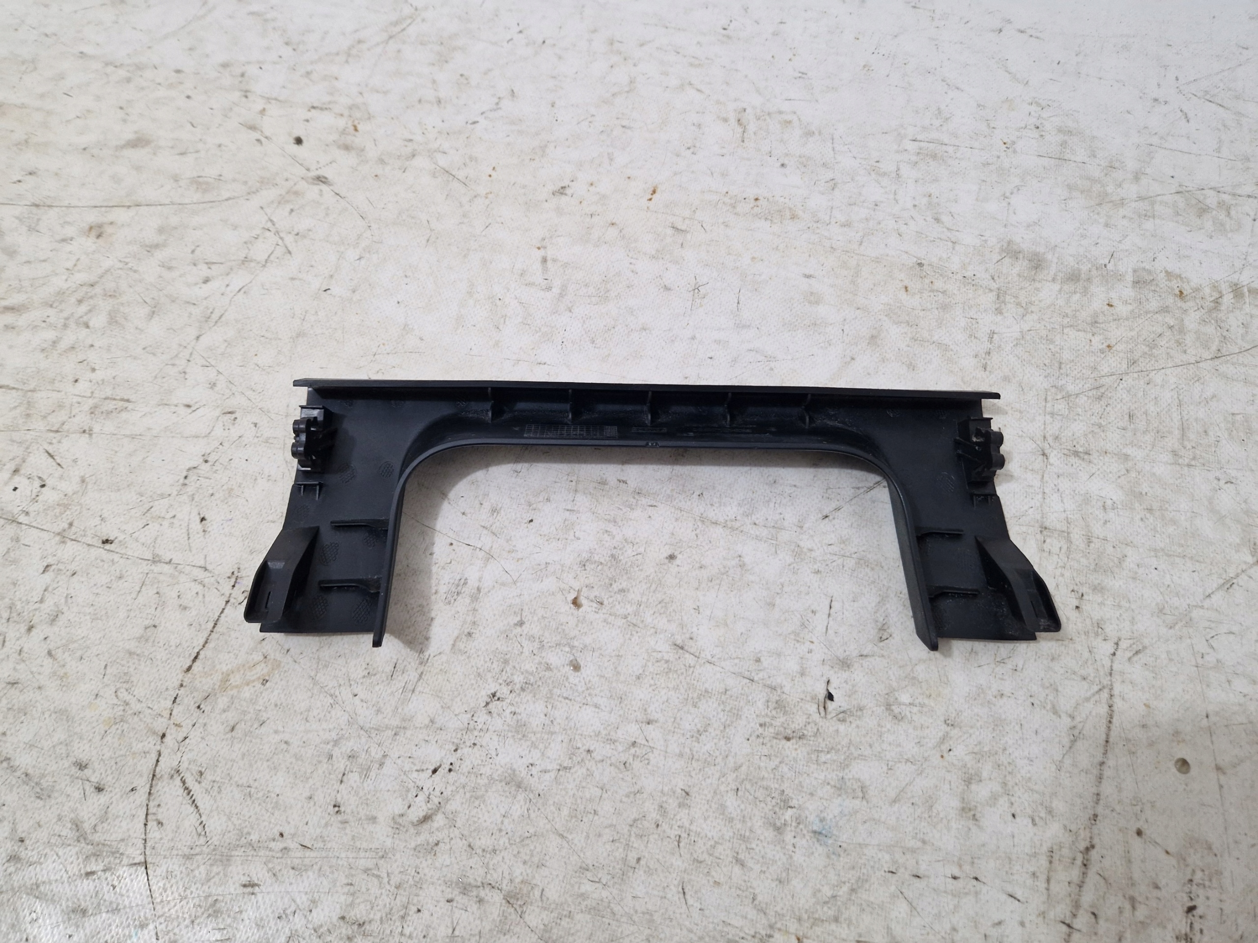 FORD EXPLORER VI 2020- Blende Abdeckung MASKOWNICA SITZ LB5B-S606B12-AEW