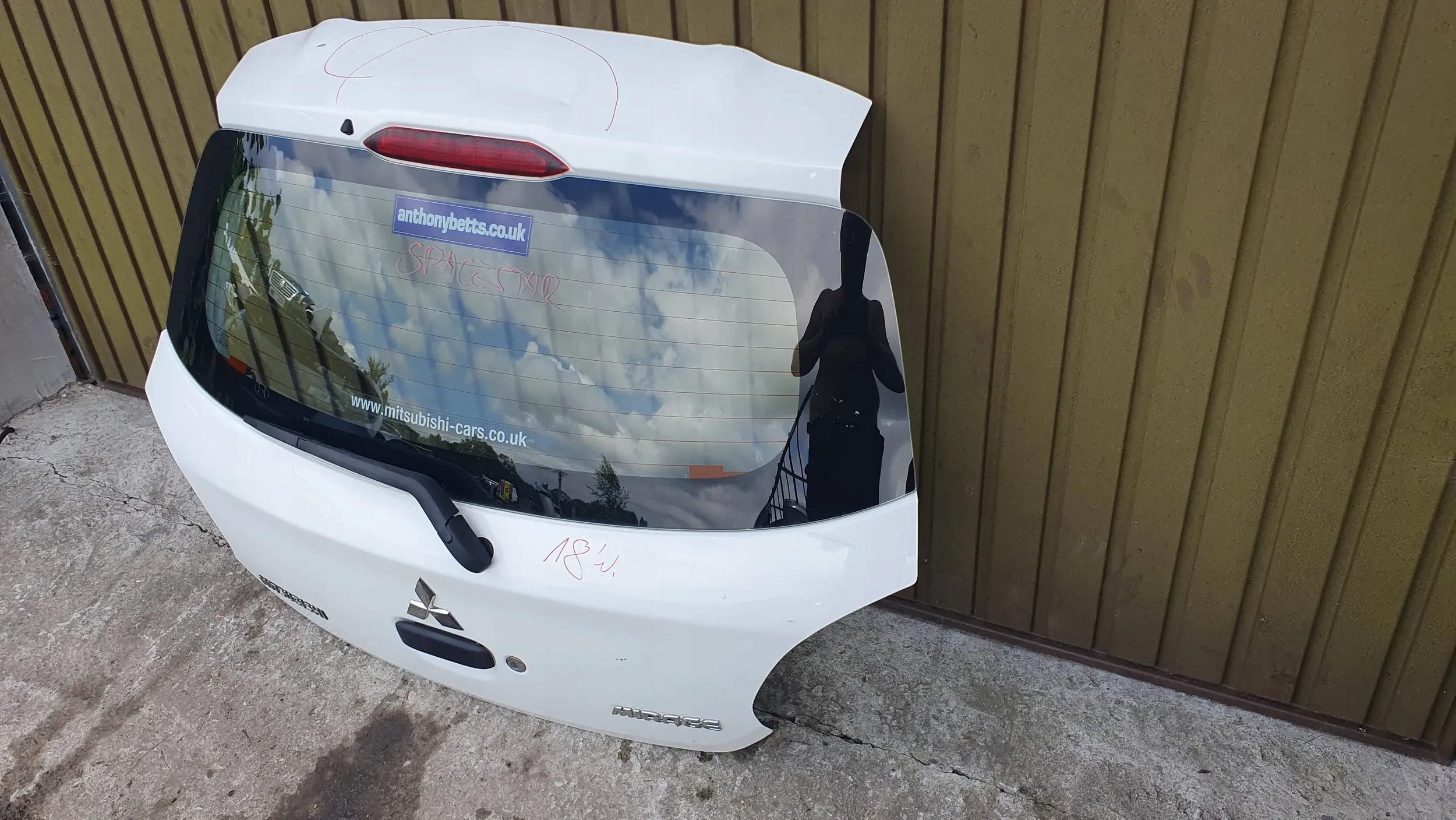 Mitsubishi Space Star Spacestar 13- trunk door boot