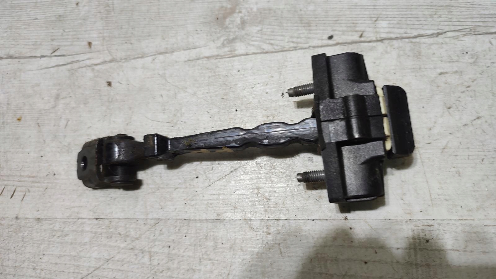 limiter door right front Renault Captur