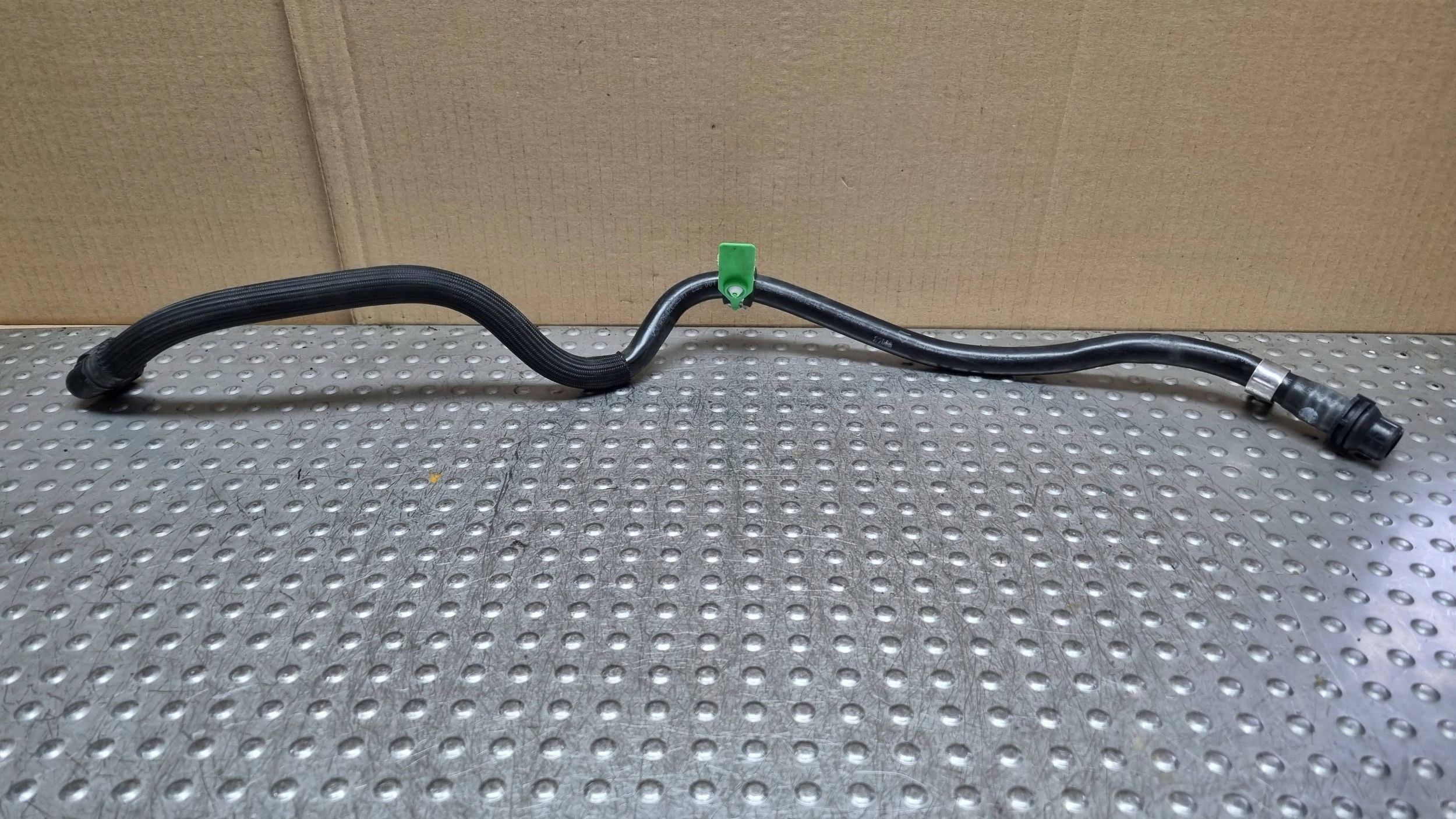 crijevo prijenos vode A2642002501 MERCEDES W205 W213