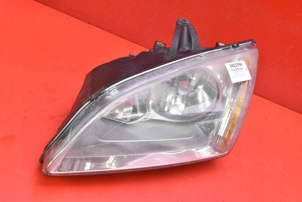 REFLEKTOR left light front EU FORD FOCUS MK2 04-08