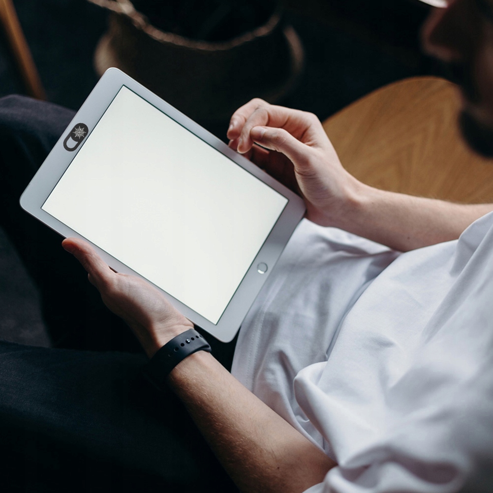 BLOKADA KAMERY OCHRONA KAMERY INTERNETOWEJ NA LAPTOPA Marka bez marki