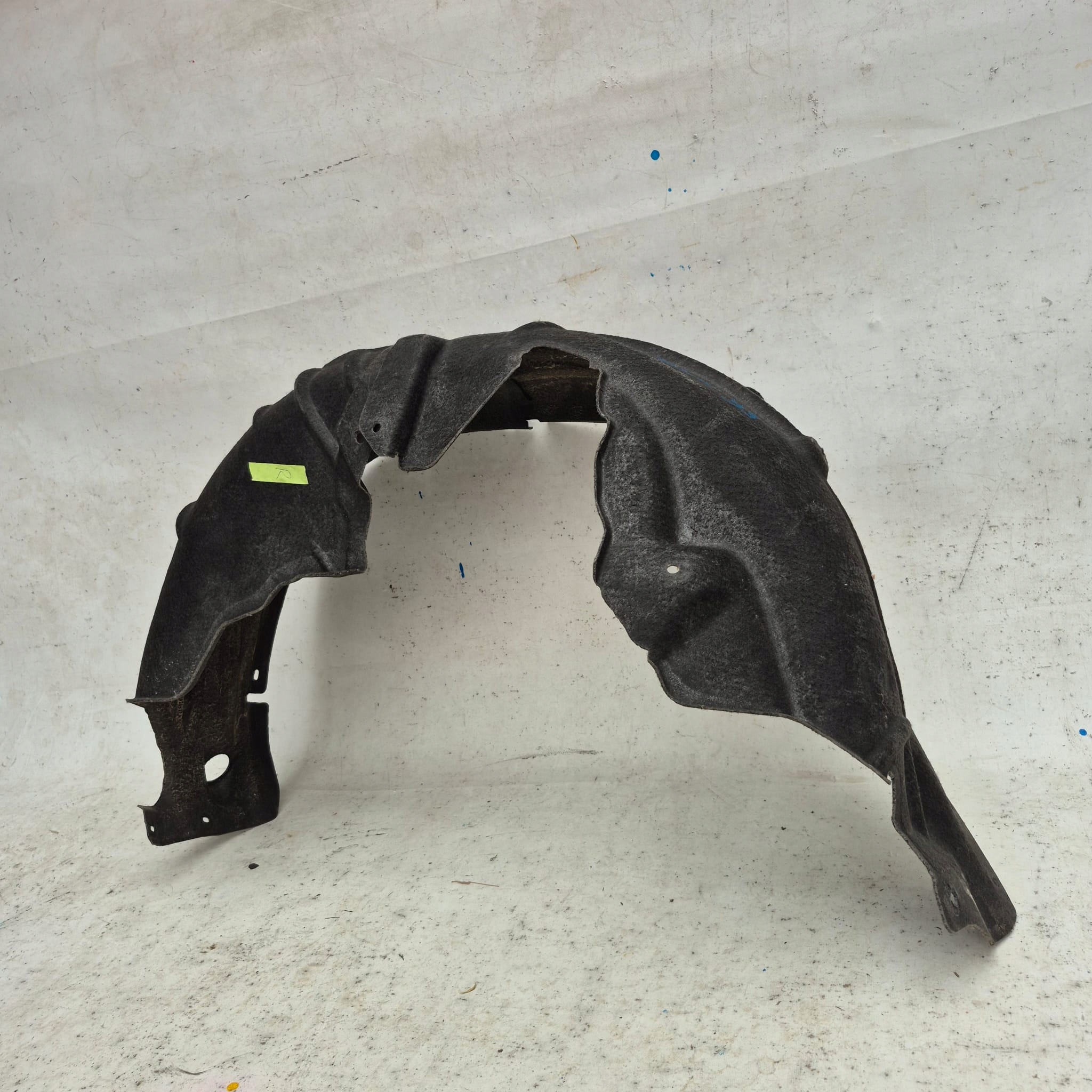 BMW X1 U11 22- mudguard left rear part rear.
