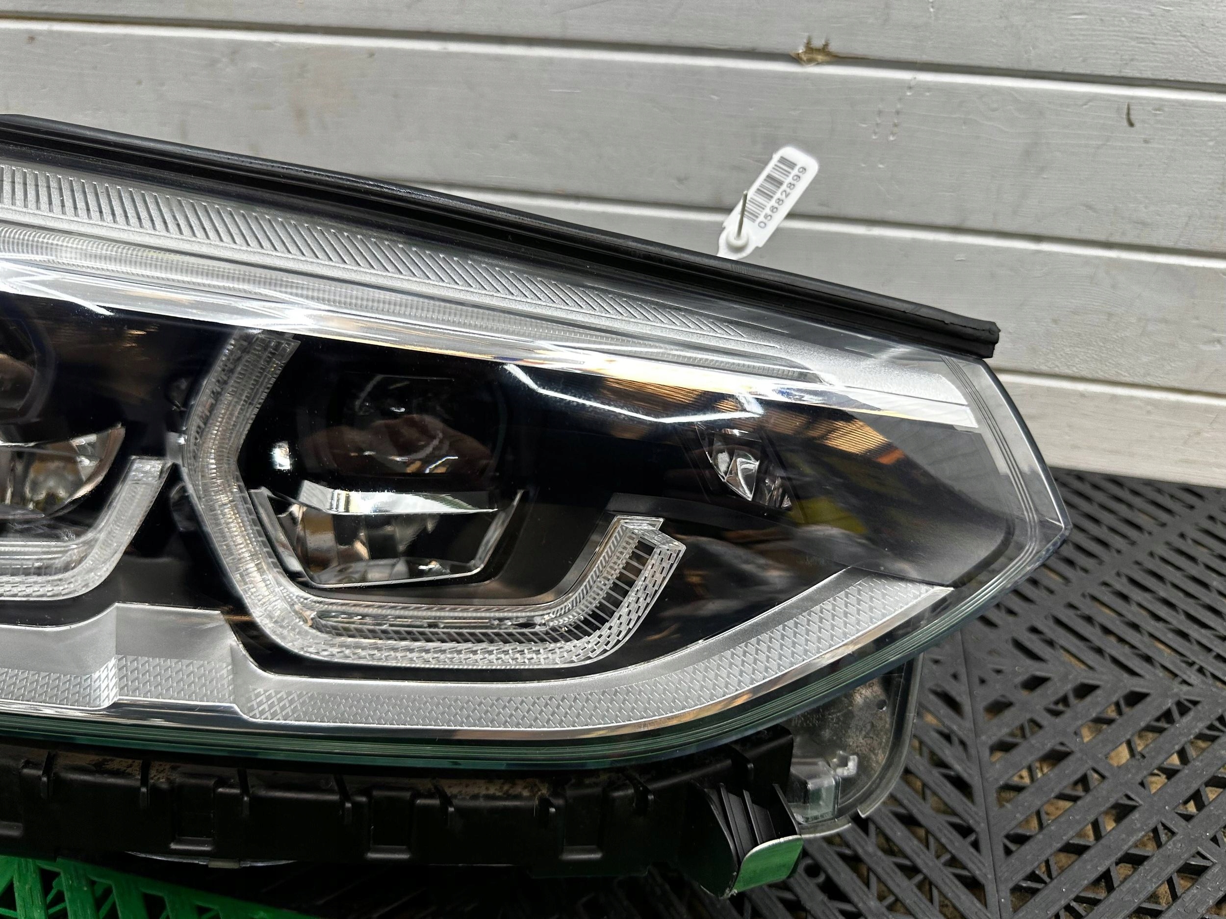 light front side right BMW X3 G01 ADAPTIV LED 8739654