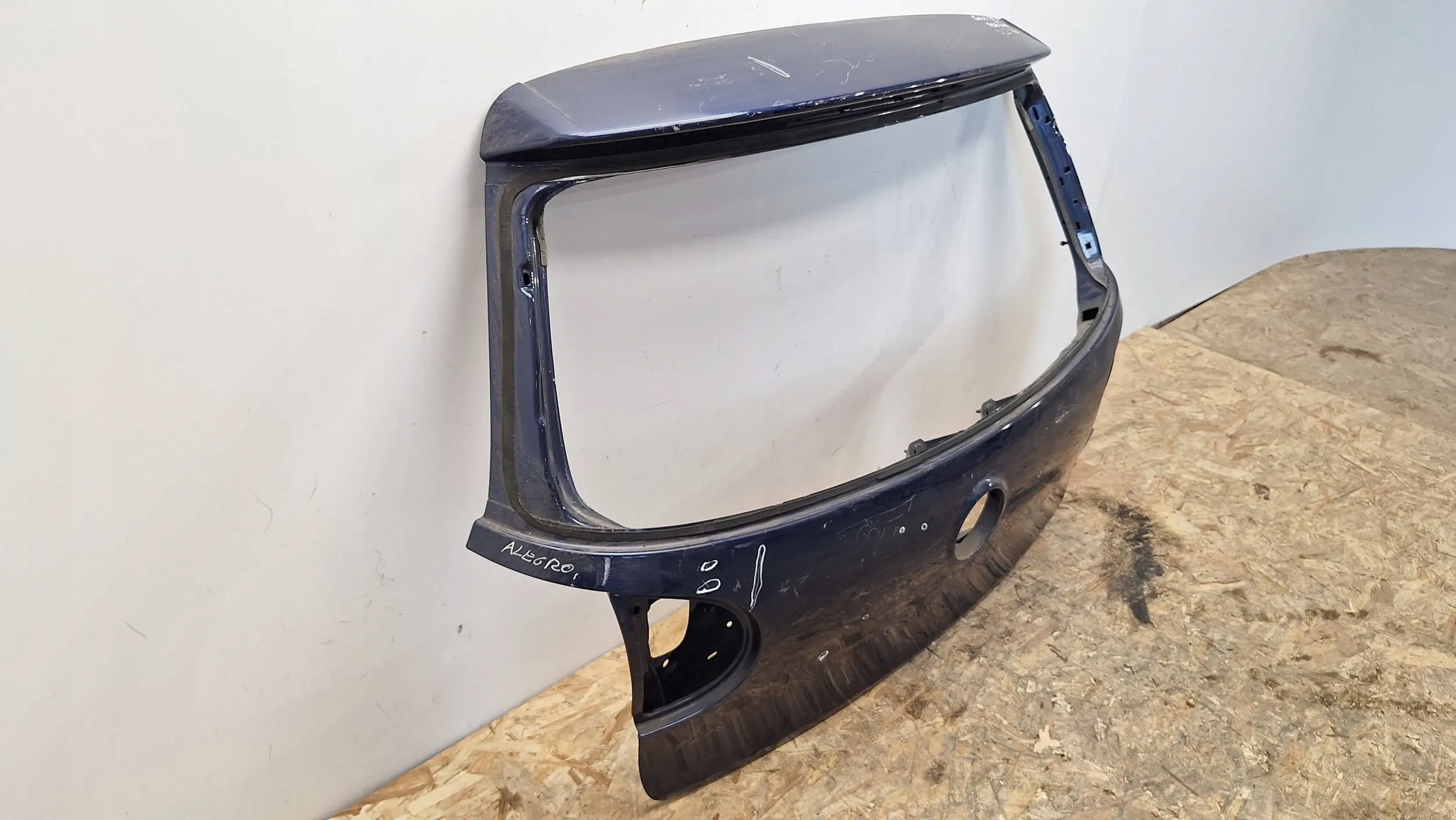 HECKKLAPPE KOFFERRAUMDECKEL VW GOLF V 03