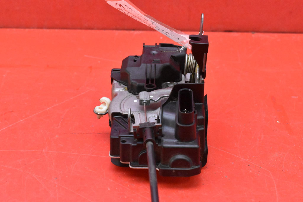 lock door left front front EU 31440389 VOLVO V40 2 II 5D HB 12-16