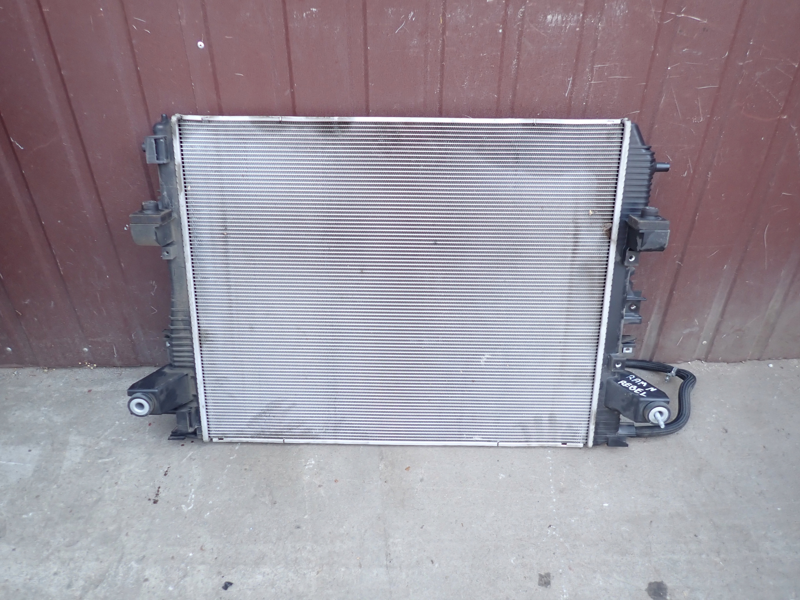 Chłodnica Wody Dodge RAM V 3.0 Diesel 2019-