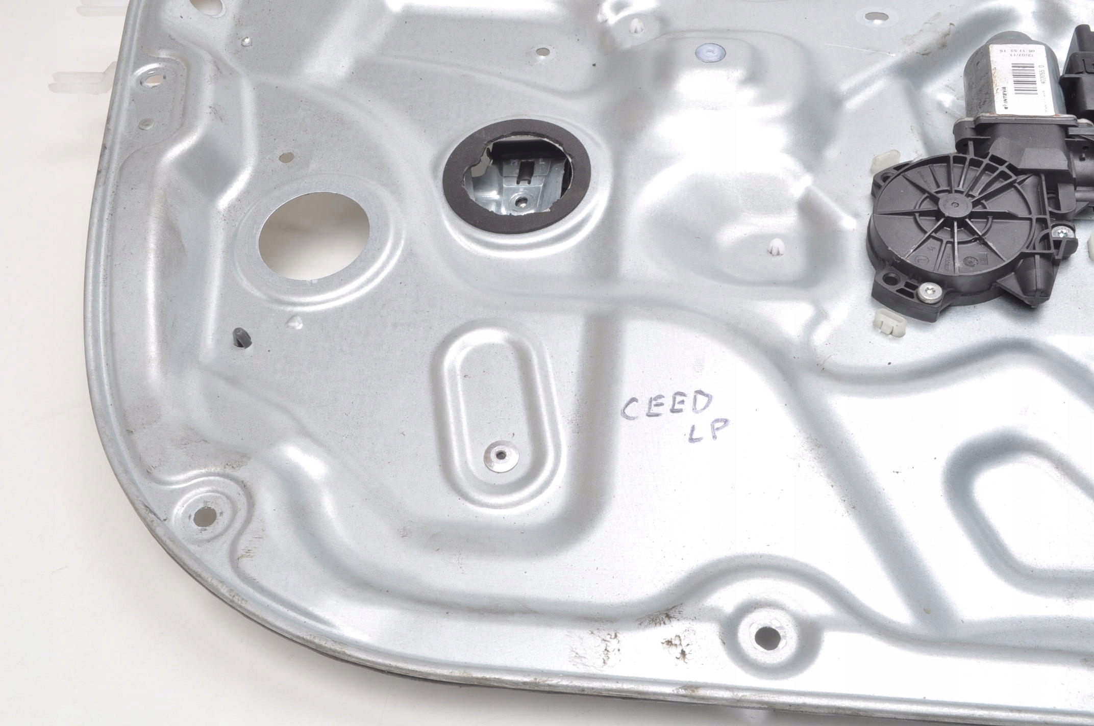 KIA CEED I ELE PODNOŚNIK MECHANIZM SZYBY LEWY PRZÓD PRZEDNI 5D 82470-1H150 Numer katalogowy części 82470-1H150