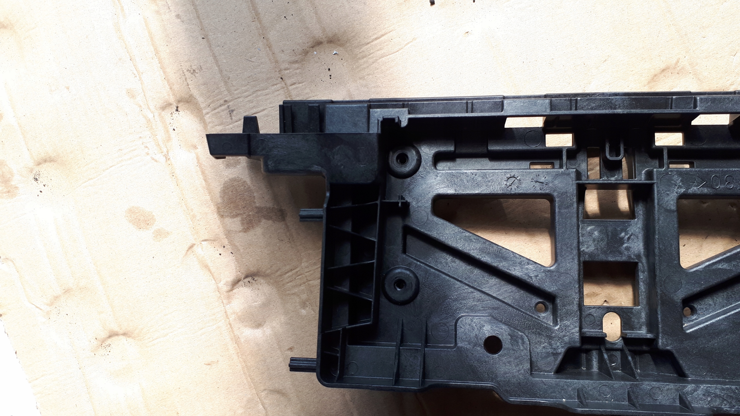 S4 B9 A4 8W support bracket WYSWIETLACZA A5 8W S5 EU