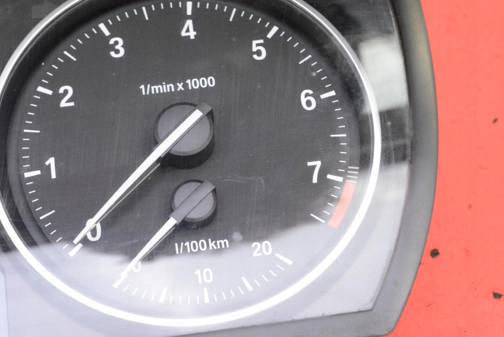 dials dials AUTOMAT EU 9220981 BMW E90 E91 3.0i 218 KM LIFT 08-13
