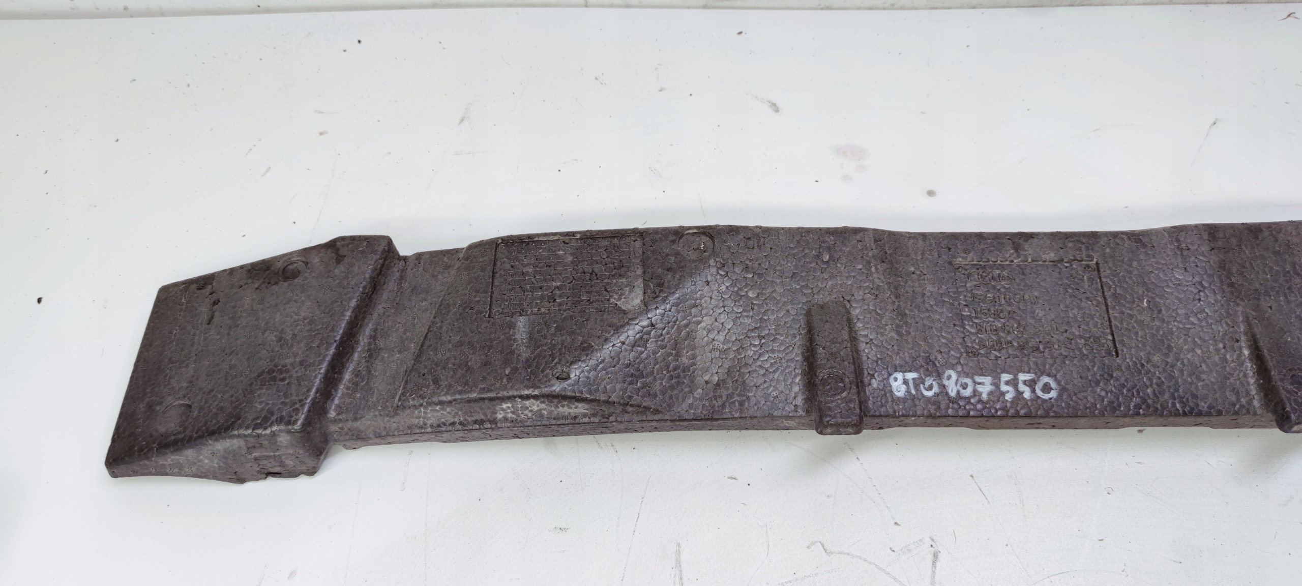 ABSORBER nárazníku předek AUDI A5 8T 8T0807550