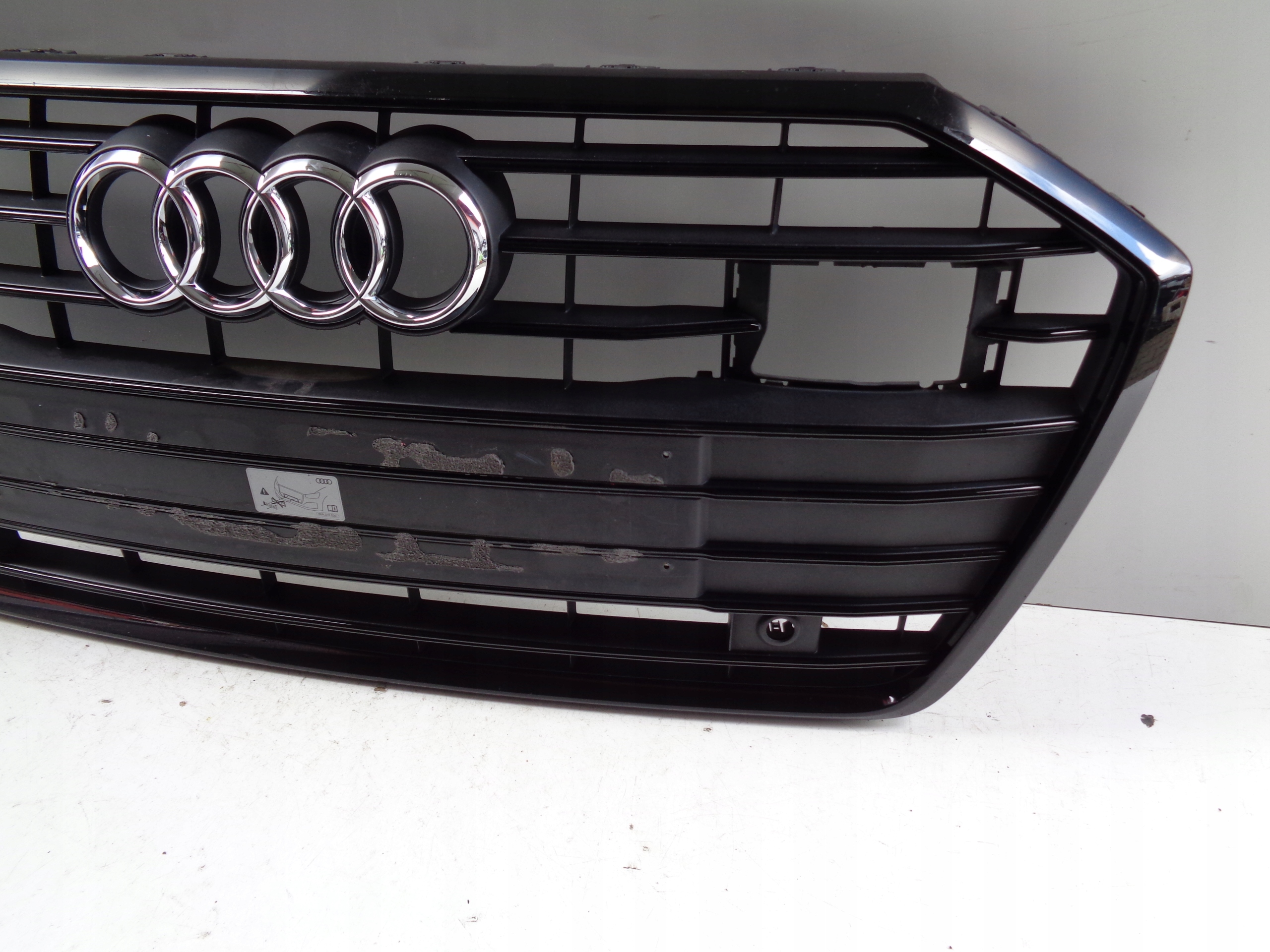 NO-WA-- Grille FORD TRANSIT CUSTOM 18- LIFT
