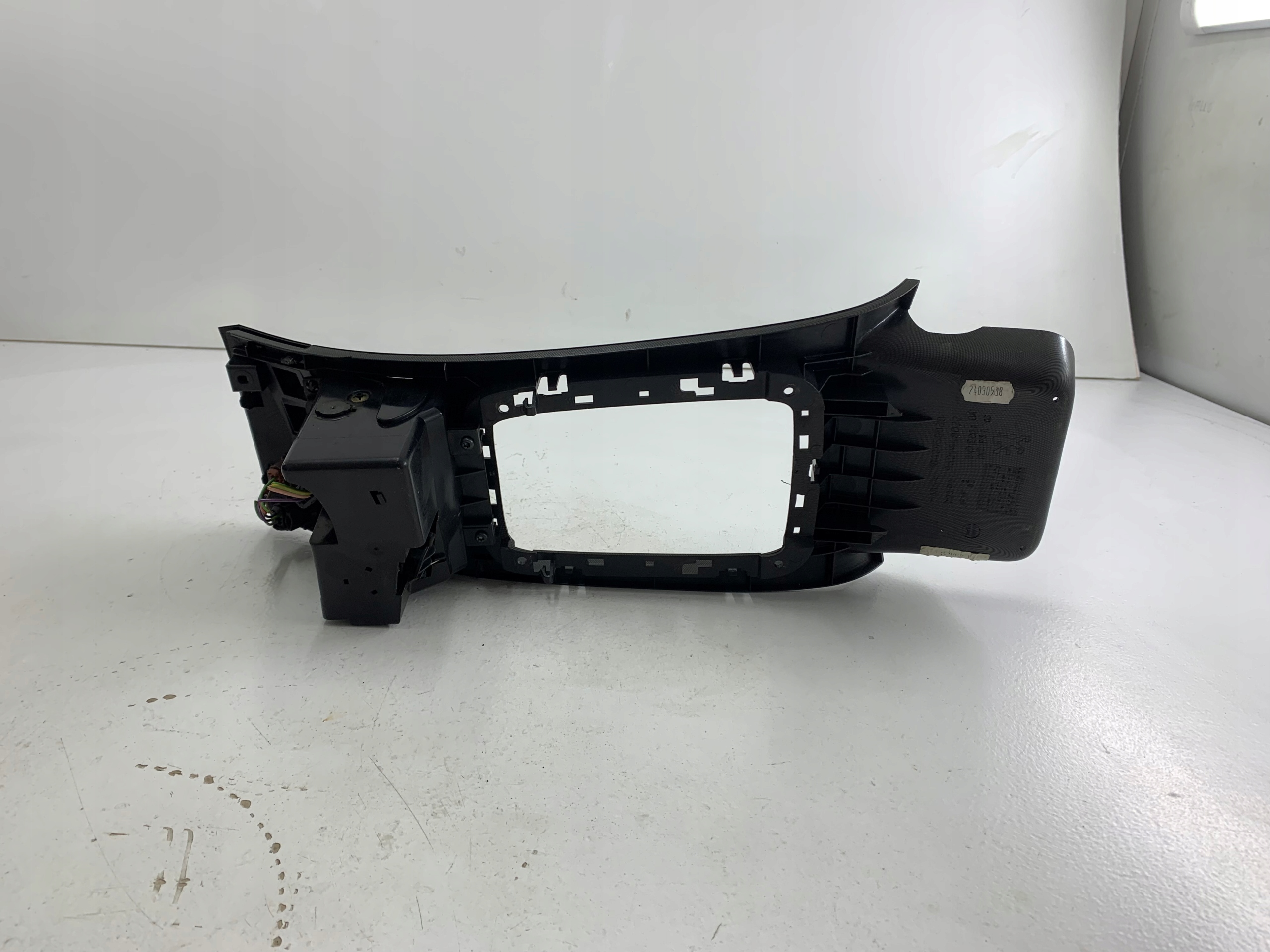 PEUGEOT 607 PANEL tunnel moyenne console 9629448077